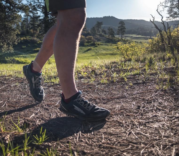 VOORMI Thermal Performance Run Sock, Wool Outer Layer, Moisture-Wicking Inner, Achilles Pad, Flex Panel, Breathable2