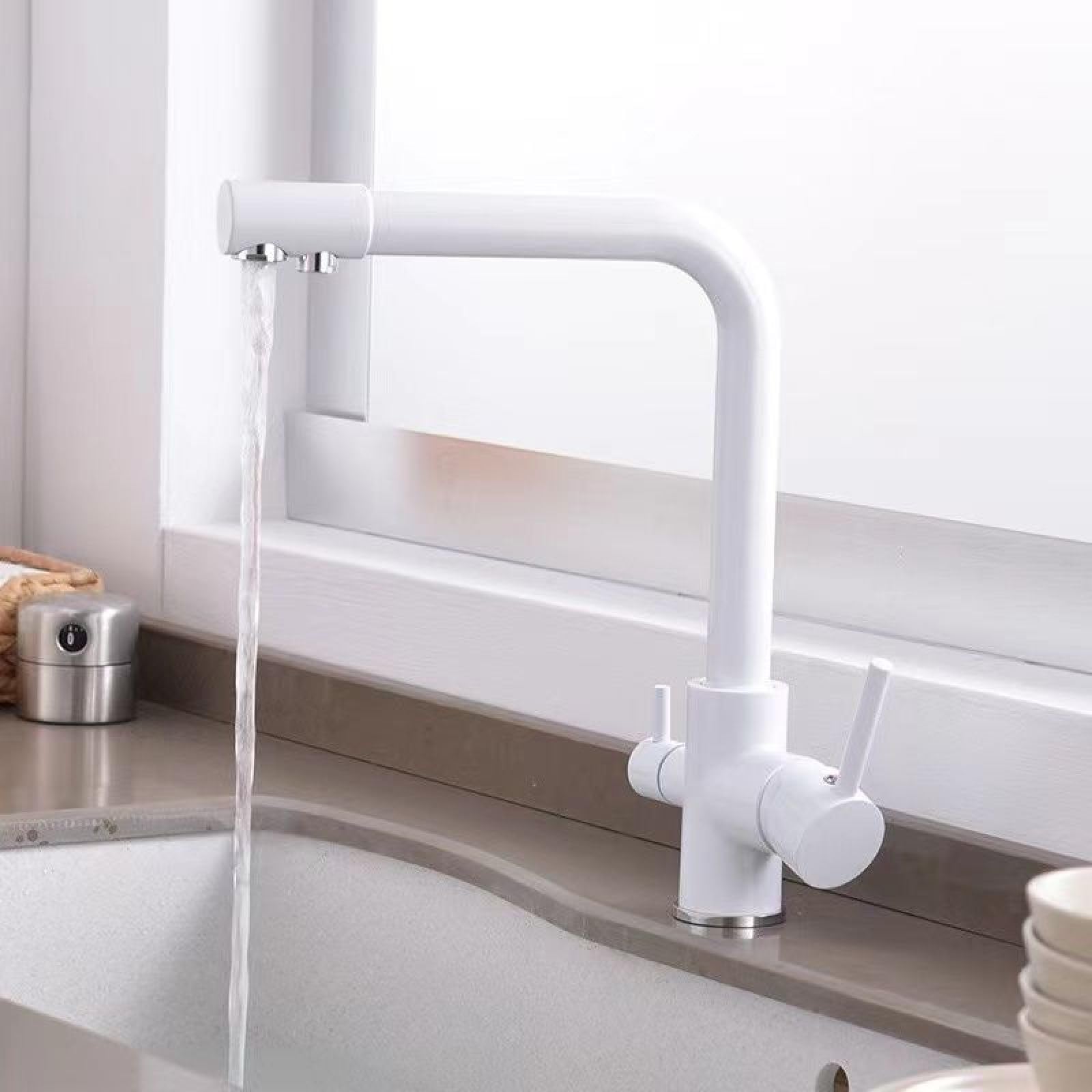 Kitchen Brass Rotating Hot and Cold Water Purification Faucet