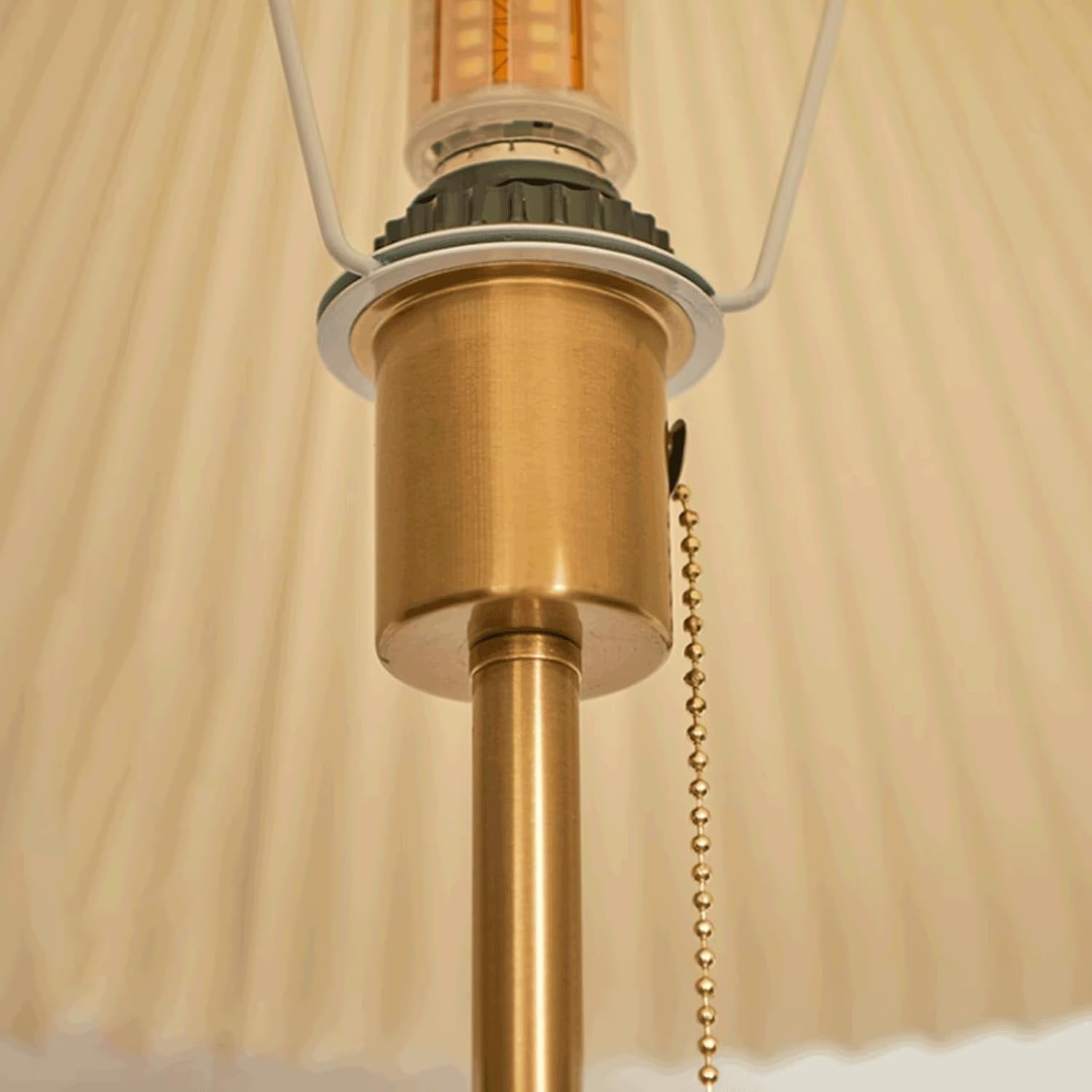 Lampa podłogowa z litego drewna, plisowany klosz, przełącznik sznurkowy, prosta lampa narożna, lampa stojąca do czytania