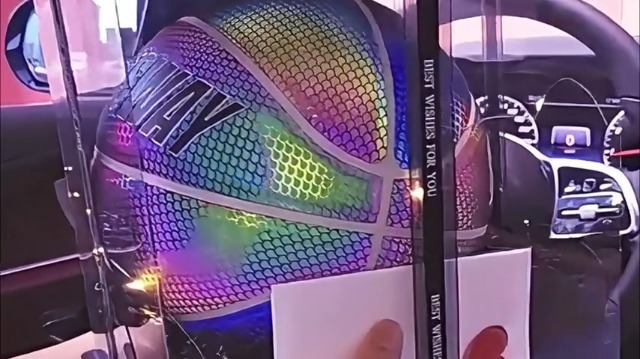 Pallone Da Basket Olografico Luminescente MAIBOLE - Taglia 7/6/5, Con Pompa, Riflettente - Foto 5