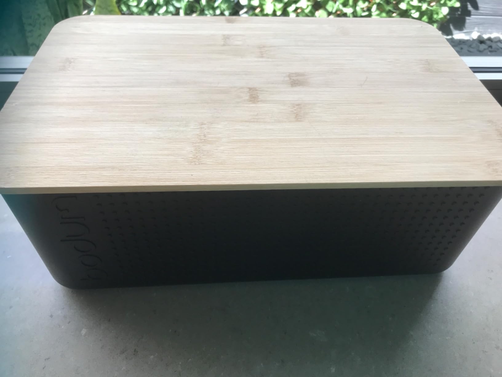 Bodum Bread Box with Cutting Board, Black, 1155501, Large Bread