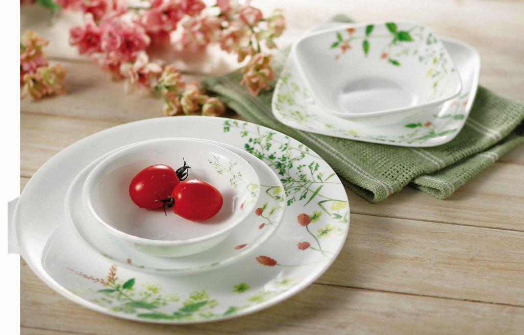 コレール　プロバンスガーデン Amazon.co.jp: コレール プロバンスガーデン 小皿 : ホーム