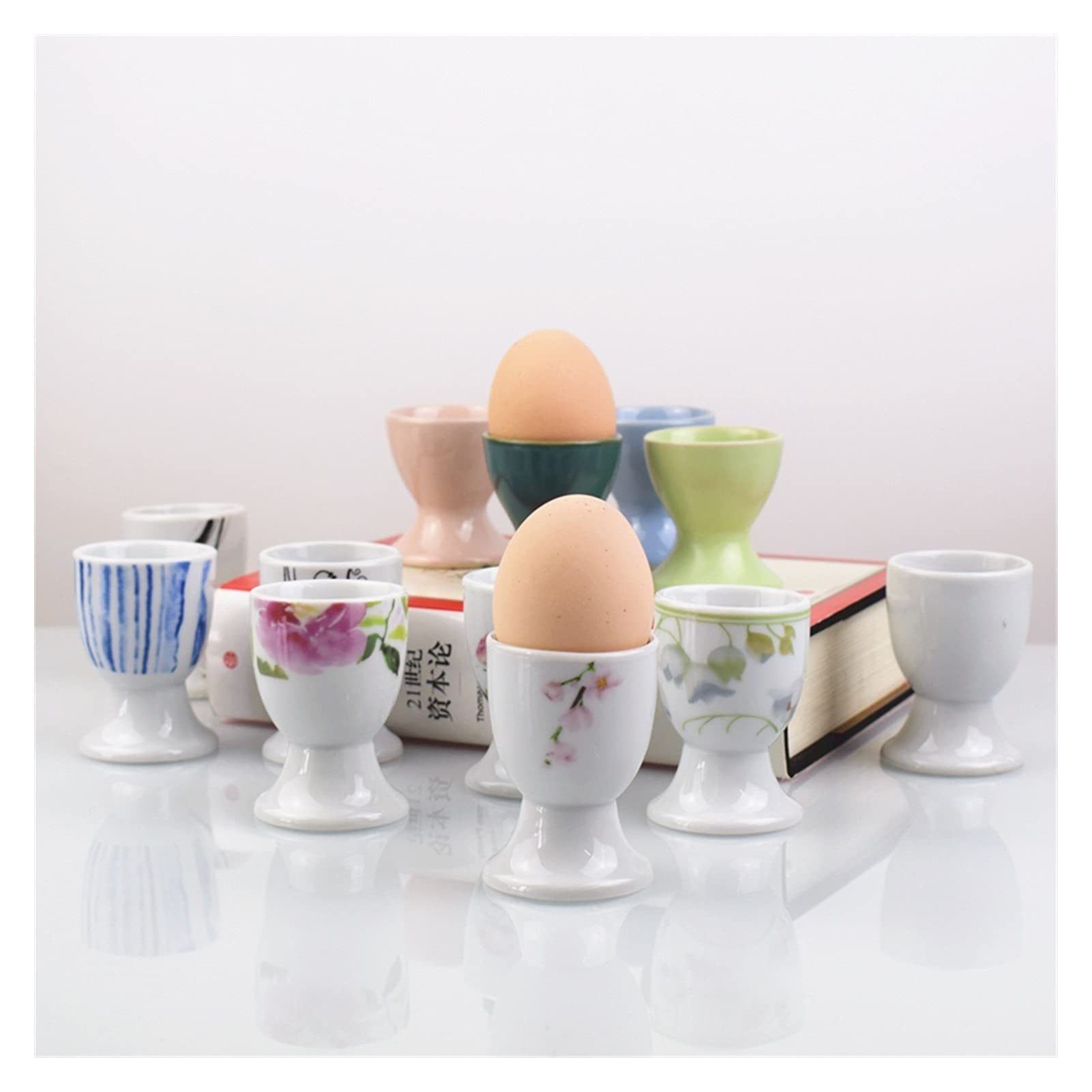 Set Portauovo In Ceramica Per Uova Sode - 4 Tazze + 4 Cucchiai + Tagliauovo, Design A Pois, Microonde E Lavastoviglie, Colazione Allegra