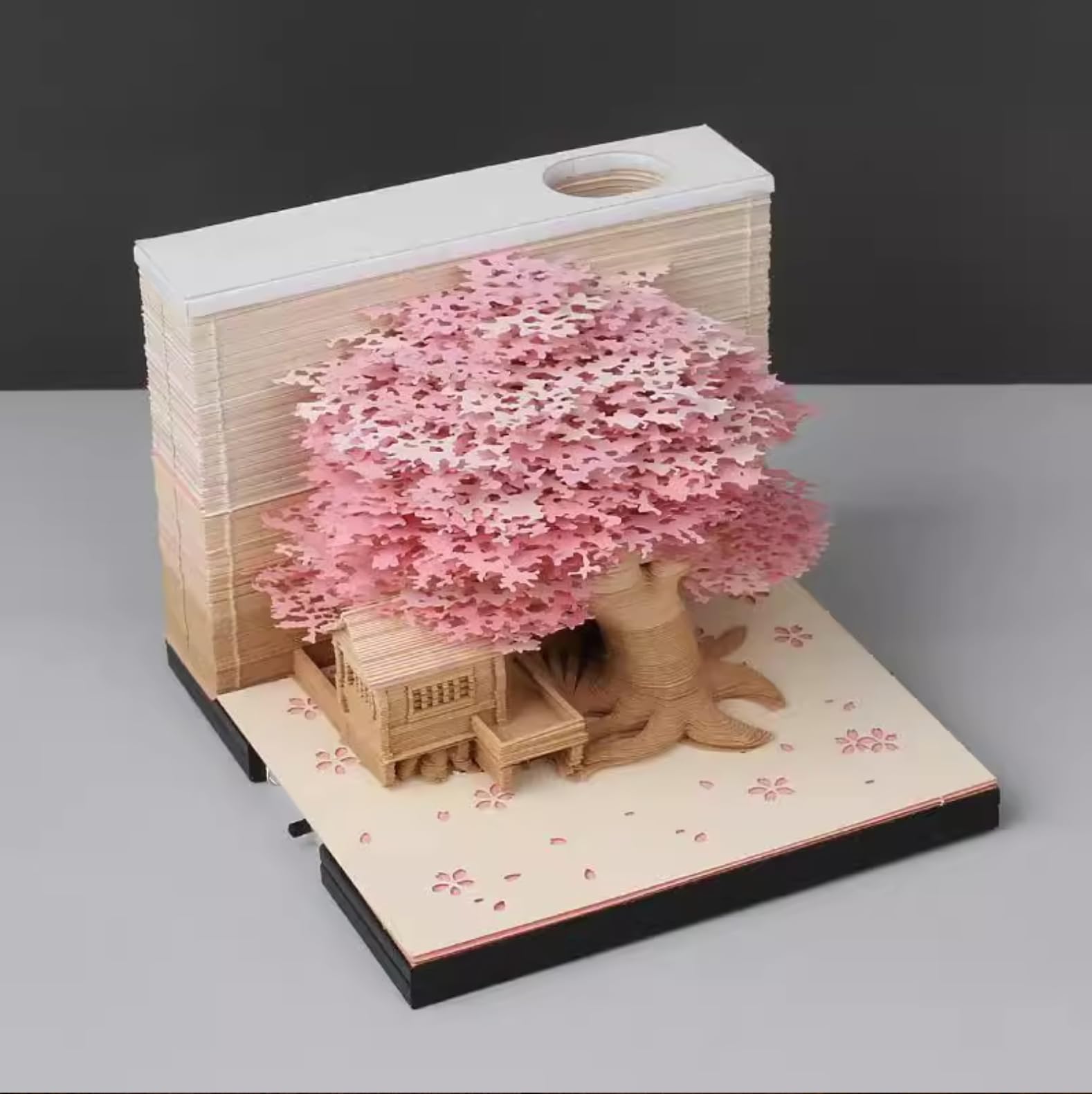 3D Notizblock, nicht verklebt, 3D Baumhaus (Rosa) Papierkunst mit Anzeigebox glasklar, 9 x 9 x 6 cm, 260 Blätter, Tischdeco