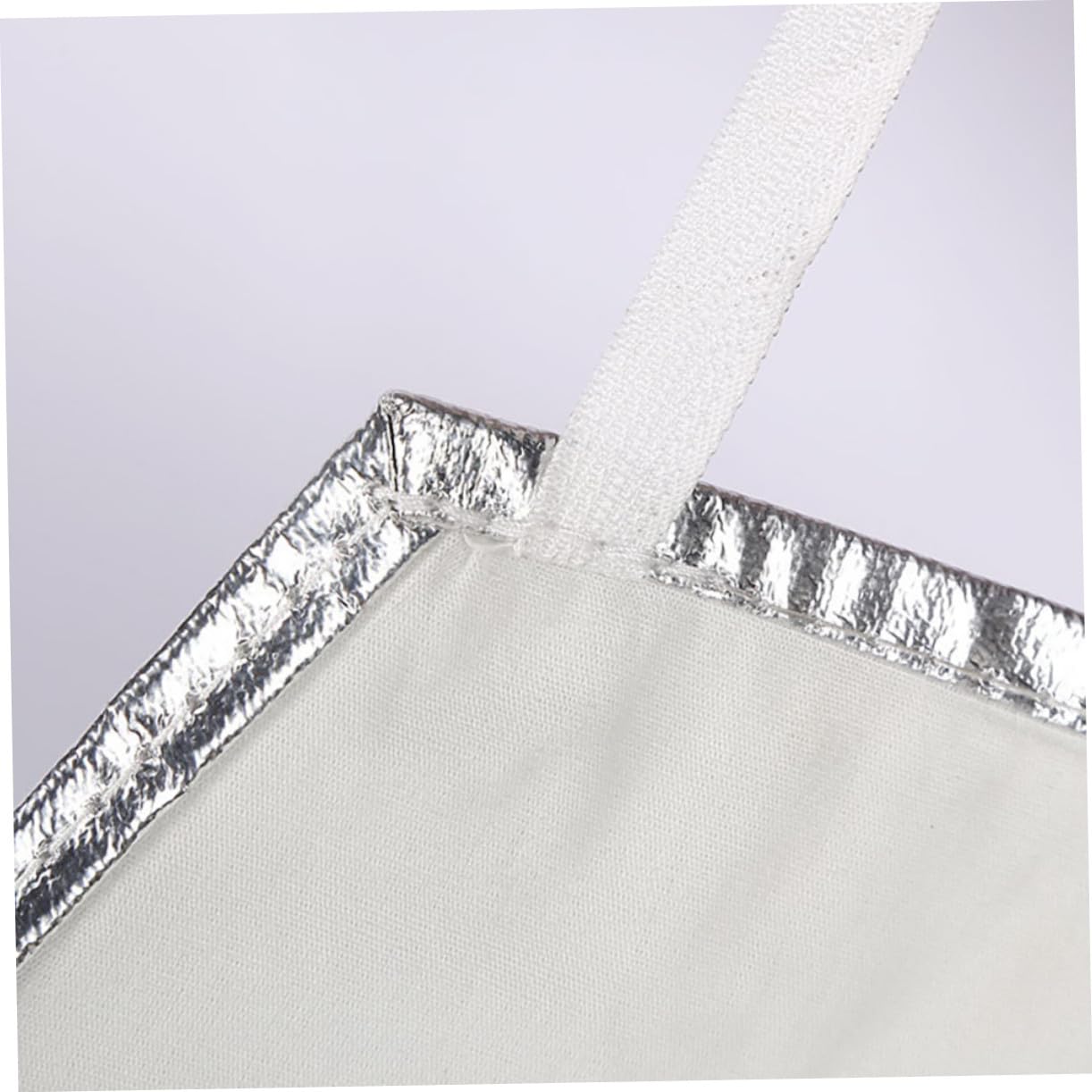 Hitzeschutzschürze Aluminiumfolie Feuerfest Ölresistent Schutzanzug Unisex Verstellbar Werkstattschürze Wärmedämmend Knieumspielend für Schweißen Gießerei Bbq Zufällige Farbe
