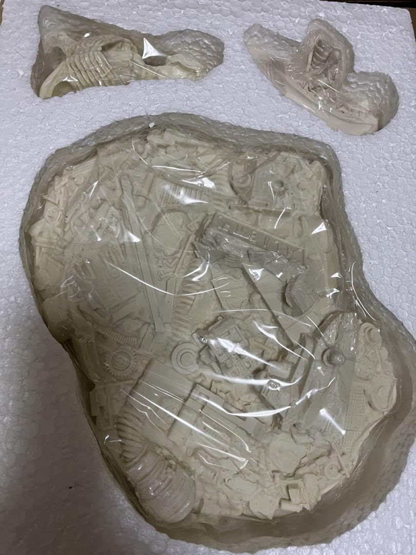 エイリアン ダークホース コールドキャスト キット 1/8スケール　Alien3 Amazon.co.jp: エイリアン ダークホース コールドキャスト キット 1 8