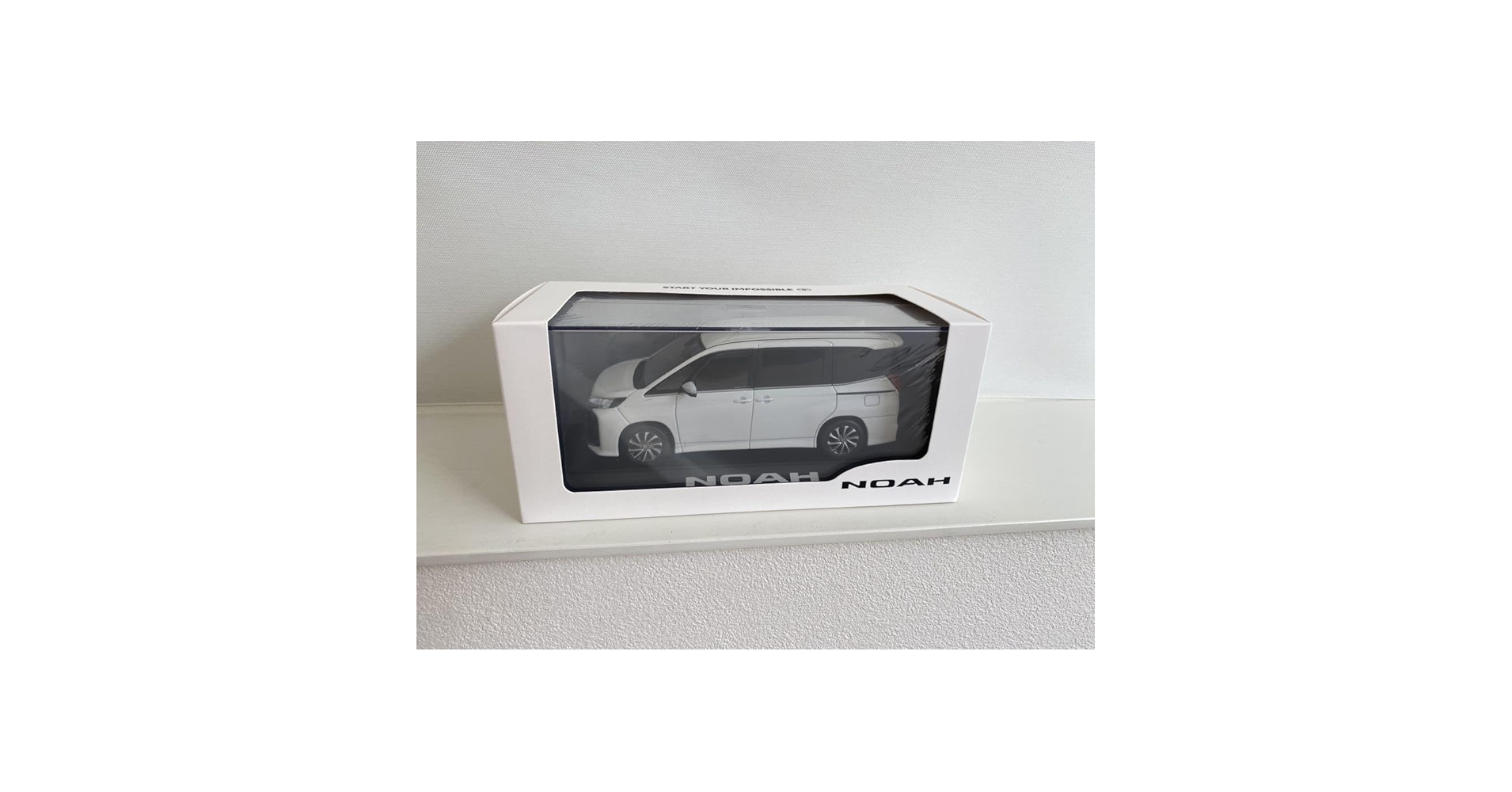 【新品未使用】トヨタ⭐︎カラーサンプルミニカー！⭐︎ノア⭐︎ホワイトパール Amazon.co.jp: トヨタ 90系 ノア カラーサンプルミニカー