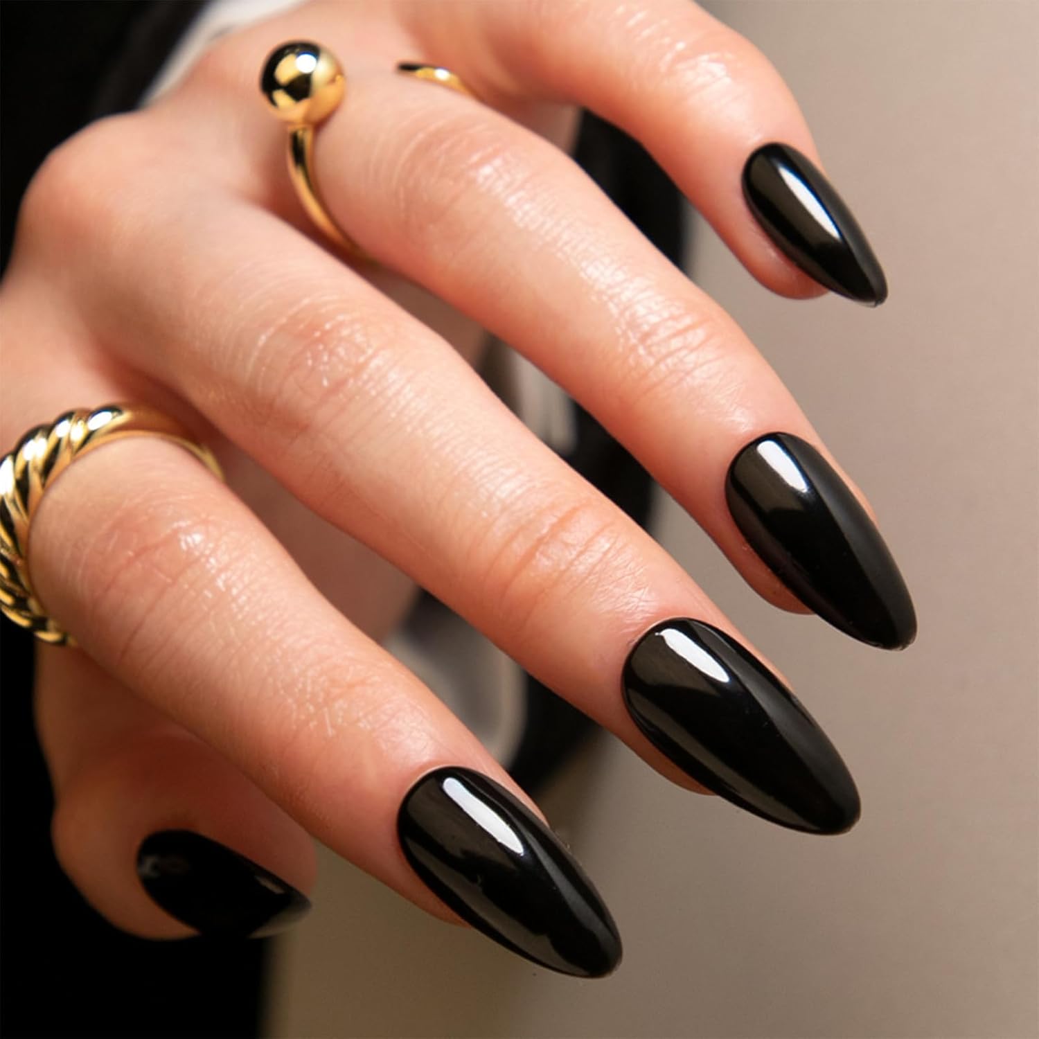 Ruzister Pack of 24 Short Oval False Nails Almond Fake Nails Glue on Nails Acrylic Press On Gel Nails False Nails Short Black