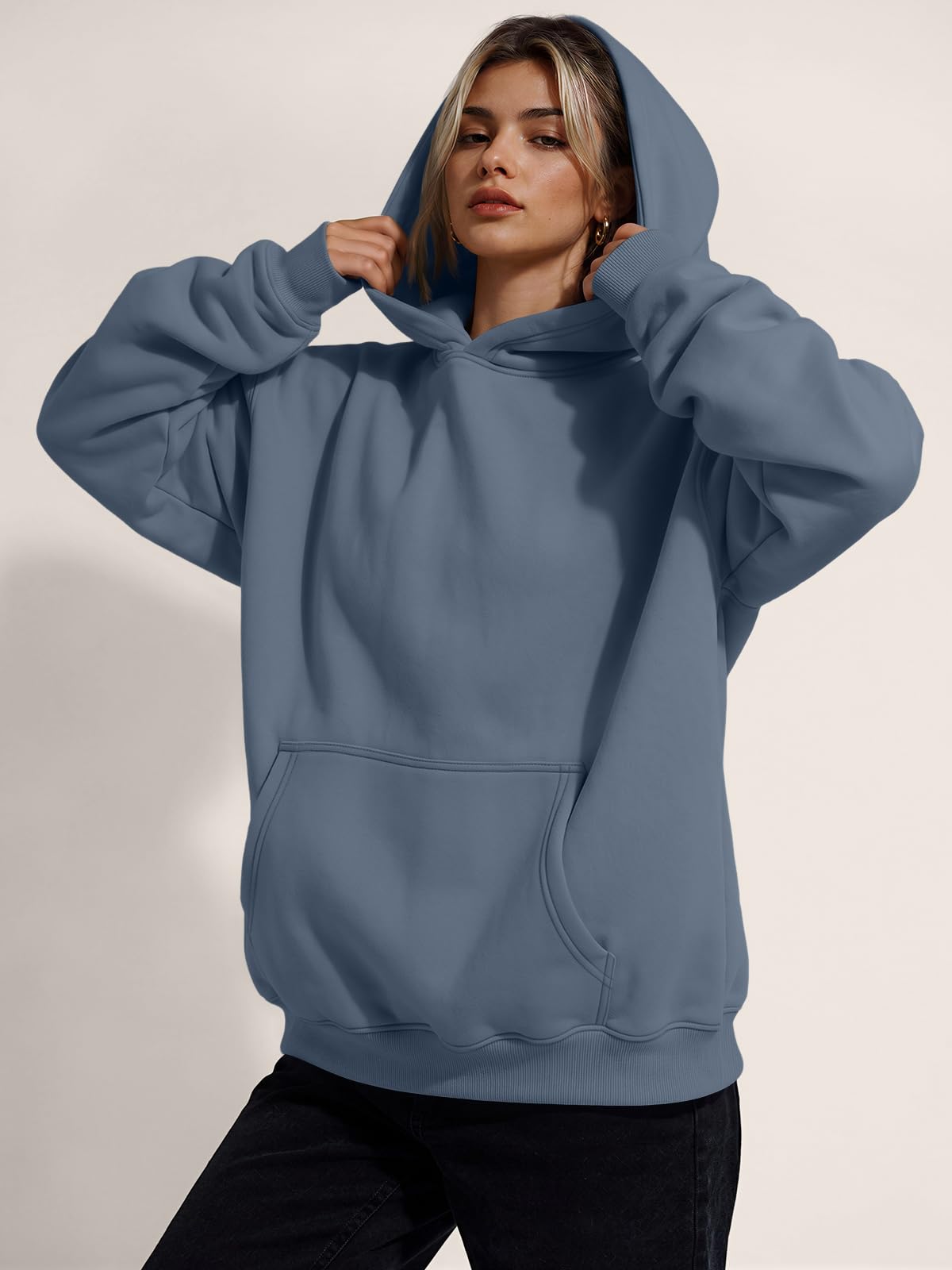 Trendy Queen Sudaderas de forro polar de gran tamaño para mujer, suéteres de manga larga, trajes de otoño e invierno