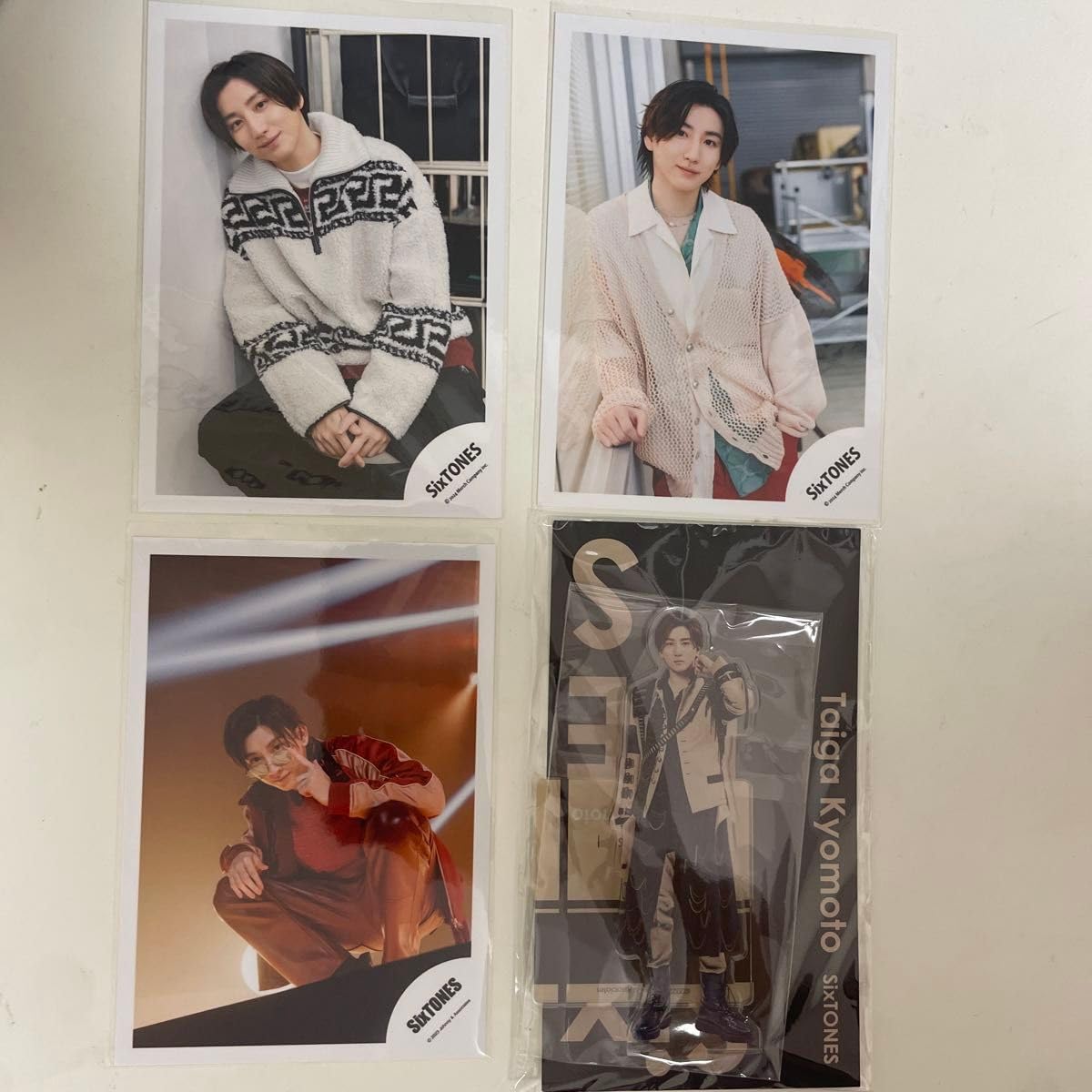 Amazon.co.jp: SixTONES 京本大我 公式写真 アクスタ アクリルスタンド