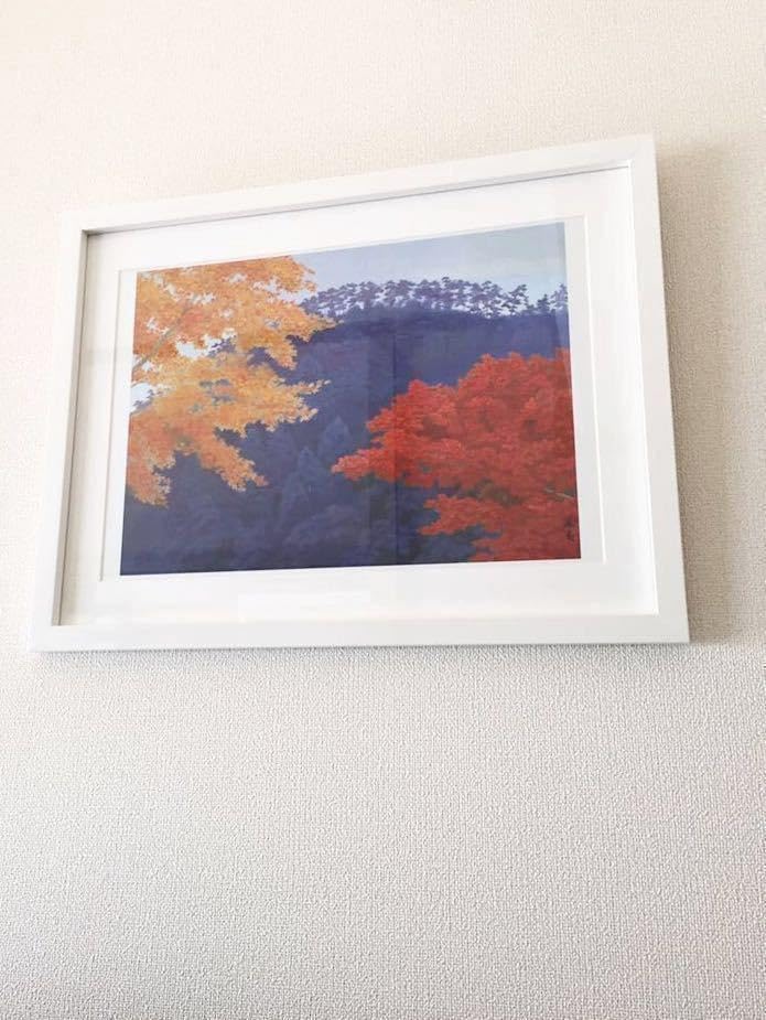 Amazon.co.jp: 東山魁夷絵柄24種展開「秋彩」額装 額 絵 印刷物