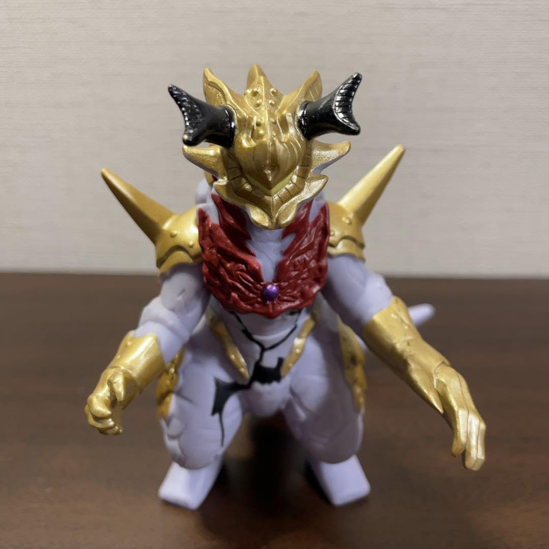 Amazon.co.jp: ウルトラ怪獣 DXベリアル融合獣 サンダーキラー ソフビ