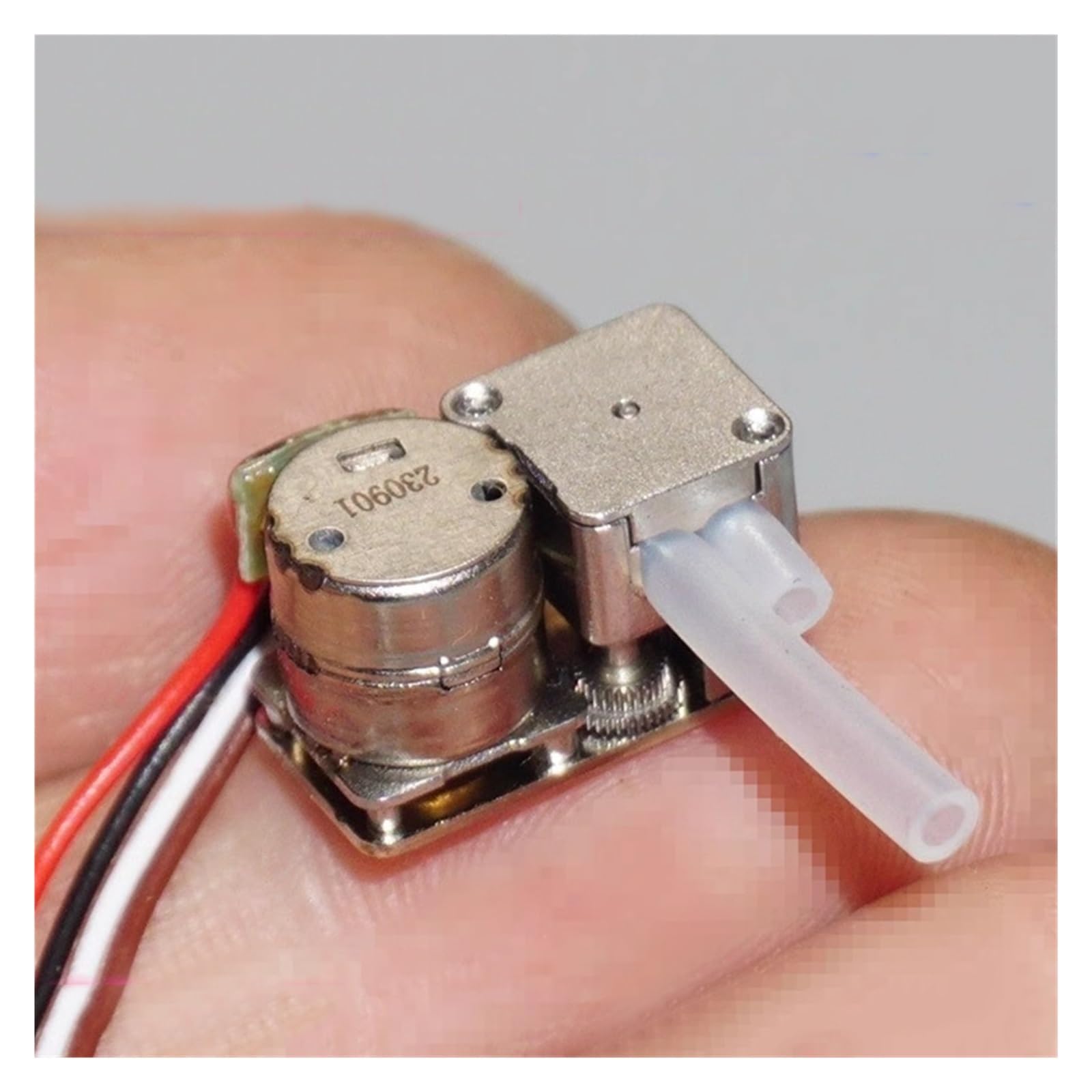 Peristaltic Pump, Mini Tiny 8mm Precision Gear Stepper Motor Peristaltic Pump Dosing Full Metal Gearbox Self-Priming Liquid Flow Control