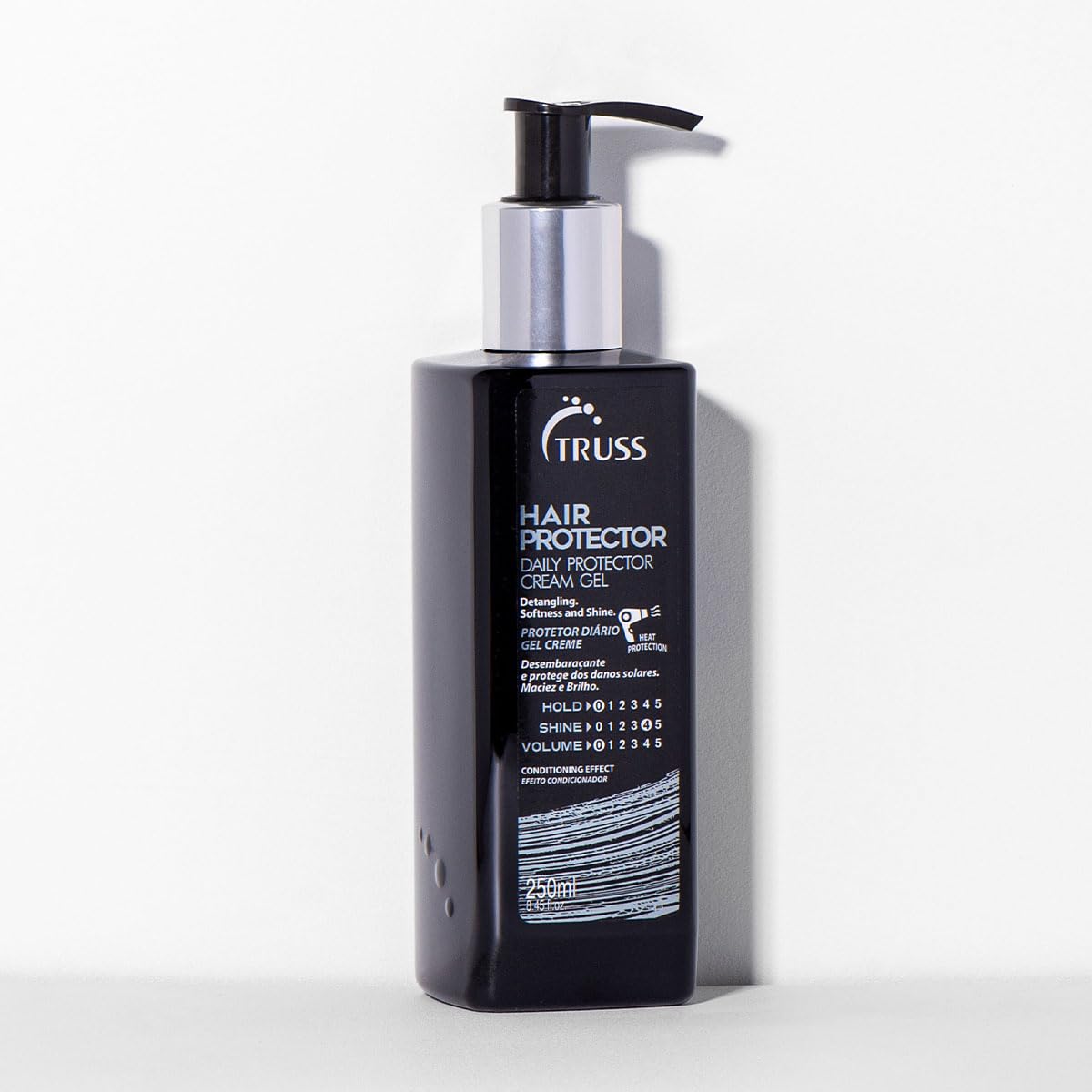 Truss Leave-in Hair Protector | Proteção Térmica e Hidratação | 250ml em promoção! Veja a oferta e mais achadinhos de Protetor Térmico 3 Hoje é o melhor dia para comprar Truss Leave-in Hair Protector | Proteção Térmica e Hidratação | 250ml com aquele preço maroto! Promoção! Aproveite a oferta! 3