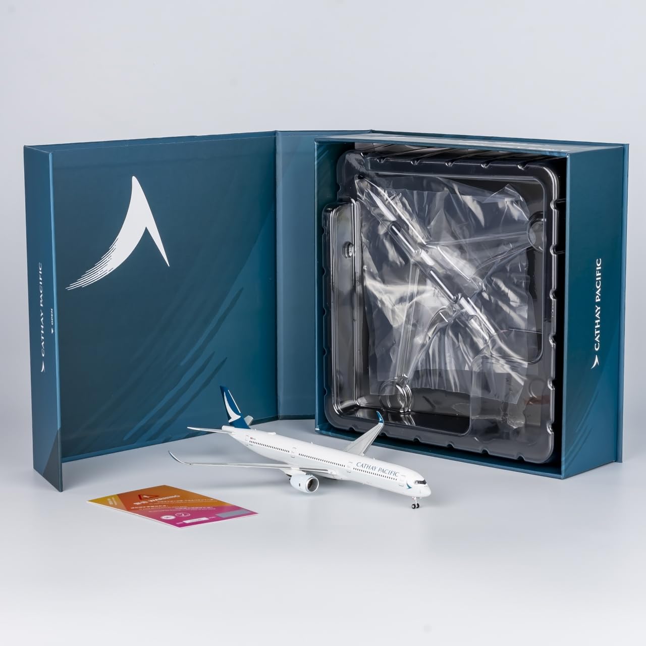 Amazon | NGmodels 1:400 NG57007 Cathay Pacific Airbus A350-1000 B  