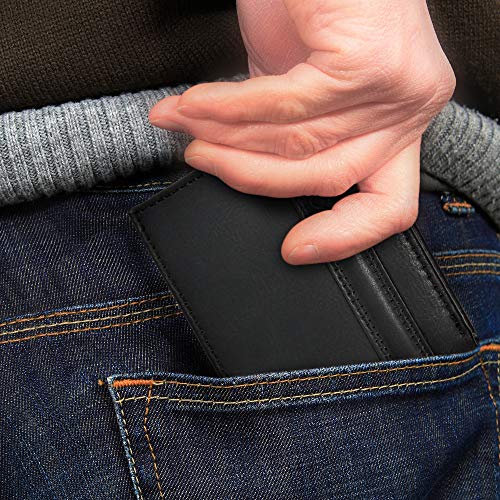 Image of Columbia Men's Leather Traveler Wallet | Traveler