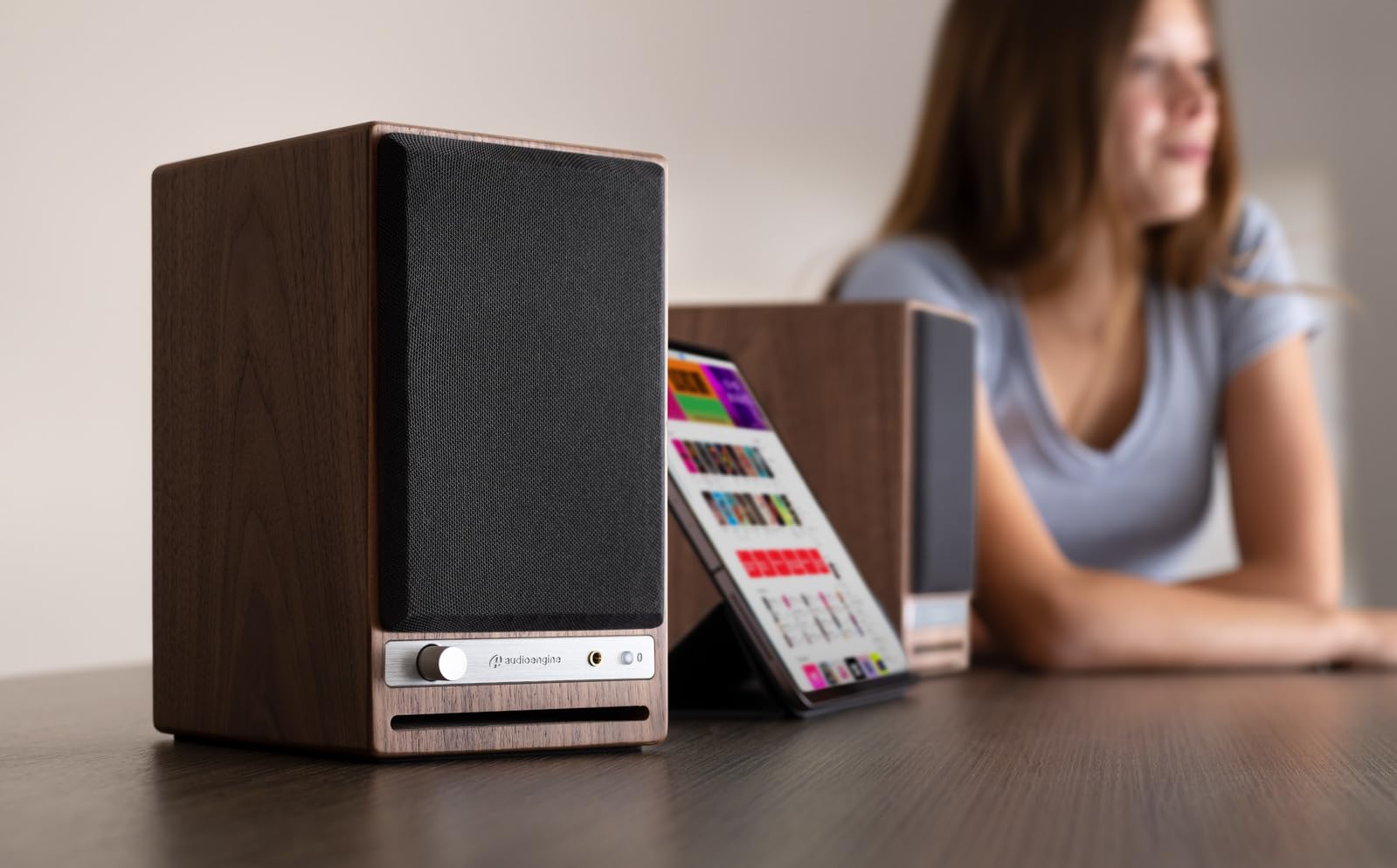 audioengine HD4 ワイヤレススピーカー Audioengine・HD4 ワイヤレス・パワードスピーカー– SUPER KOPEK