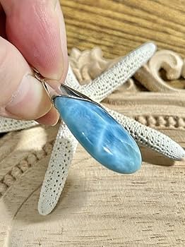 天然石☆高品質！ラリマー羽型ペンダントトップ☆濃いブルー＆形が美しい！ Amazon.co.jp: ハイクオリティ ラリマー ペンダントトップ