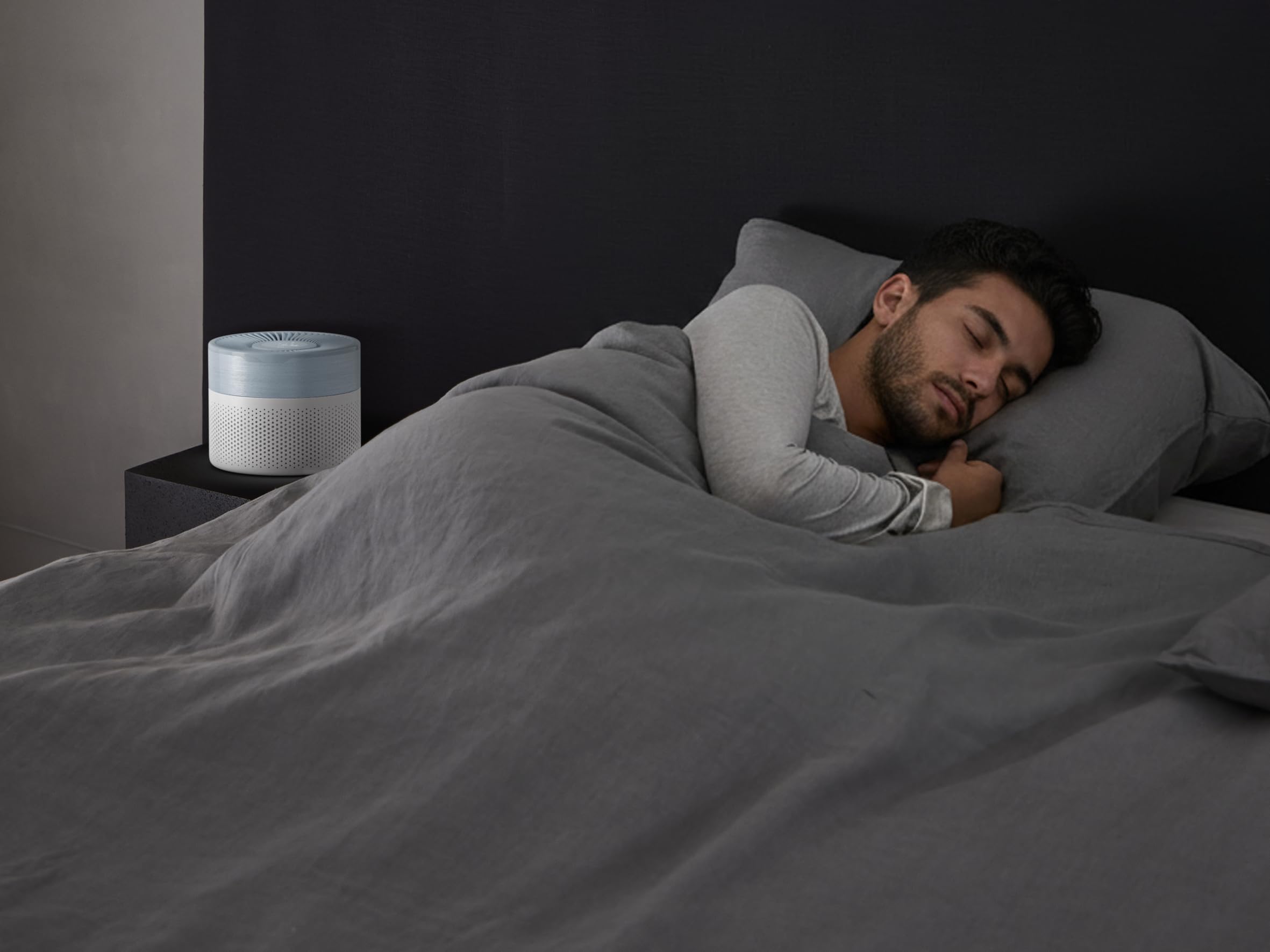 Rowenta Pure Air Mini PU1520F0 Oczyszczacz powietrza, filtr HEPA do 22 m², bardzo cichy, redukujący nieprzyjemne zapachy, silnik Effitech, biały/niebieski