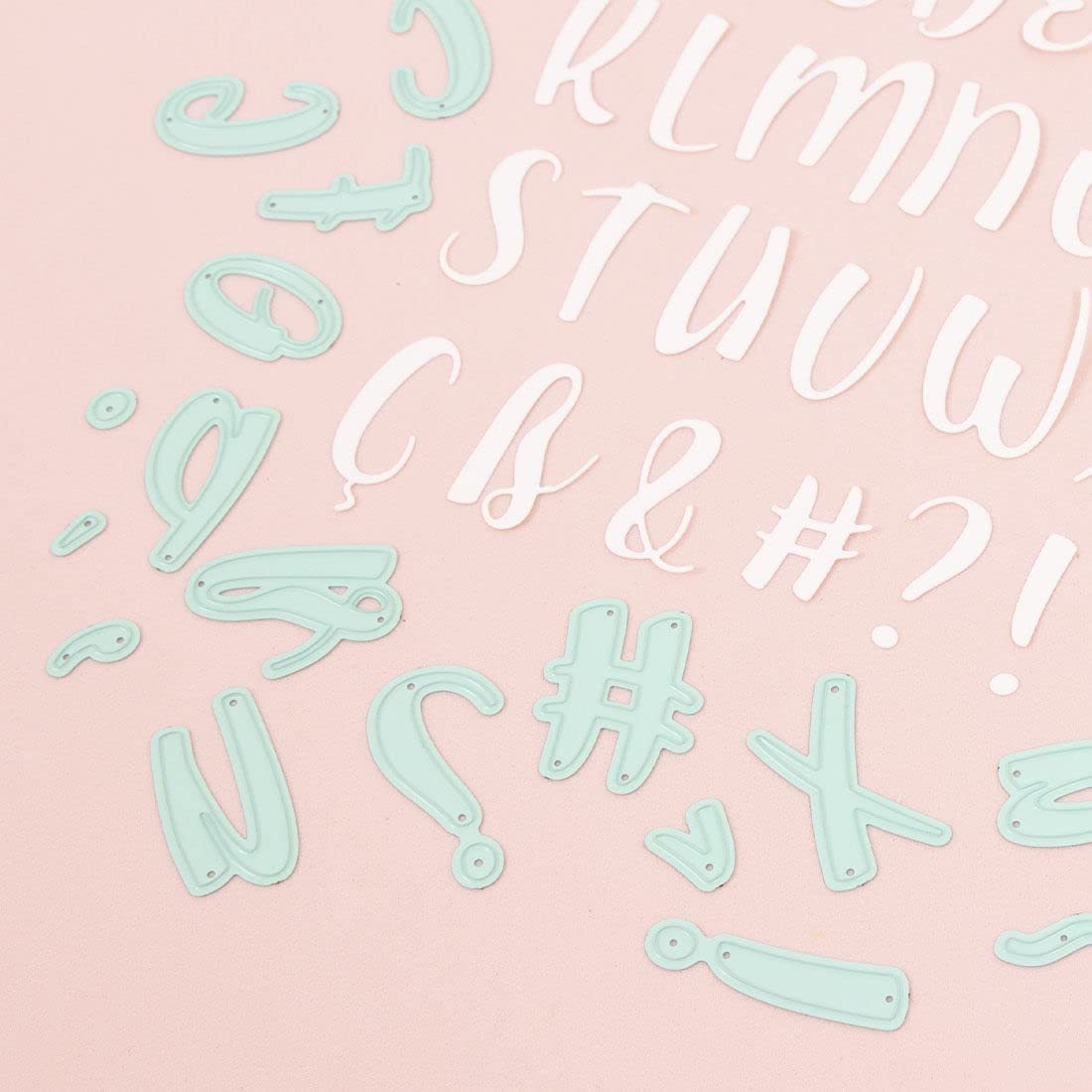 Craftelier - Fustelle essenziali per progetti di scrapbooking e creazioni, artigianato e biglietti | Forma dell'alfabeto - lettere maiuscole | Dimensioni circa 3 cm