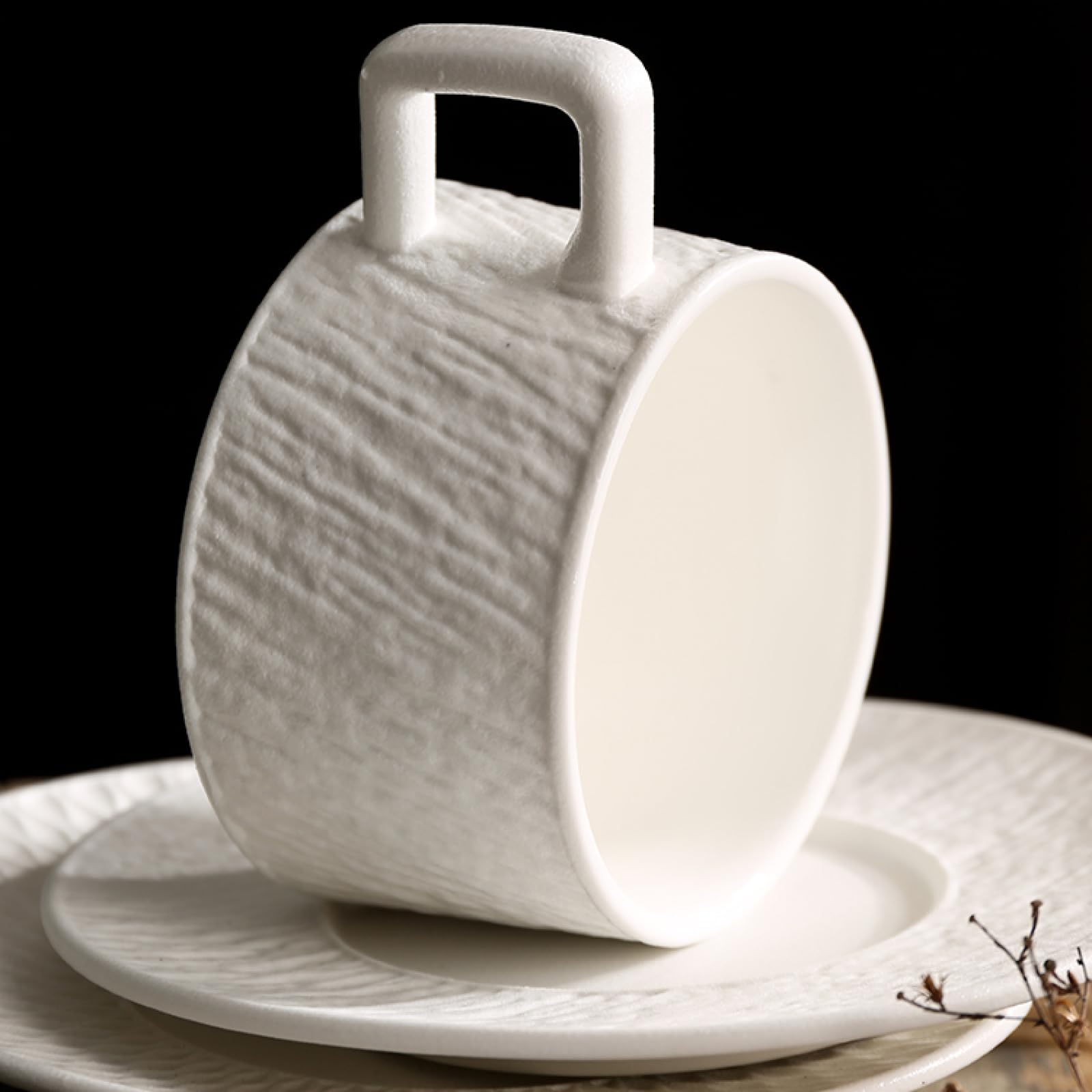 Juego de Taza y platillo de cerámica Minimalista de Lujo de 280 ml – Tazas Premium Europeas para Latte/Cappuccino | Apto para Uso doméstico y de Oficina (Taza a Rayas B)