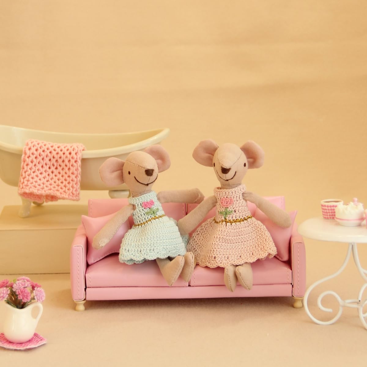 Miniature Dollhouse Leather Couch 1:12 PU Sofa Furniture Set with Cushions – Fit 3 to 6 inches Doll Figure 1/12 Scale Accessories for Doll House Décor(Pink)