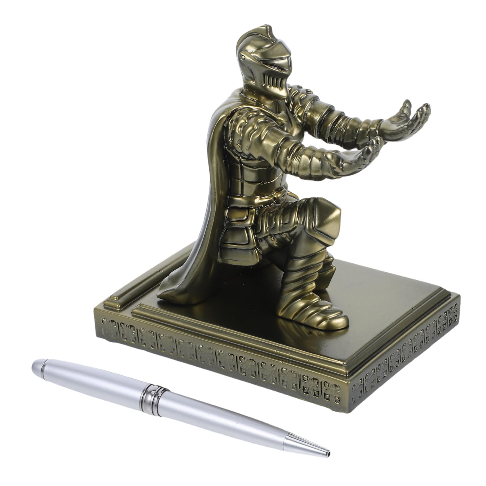 Porte-crayons chevalier médiéval pour organiser votre bureau avec style
