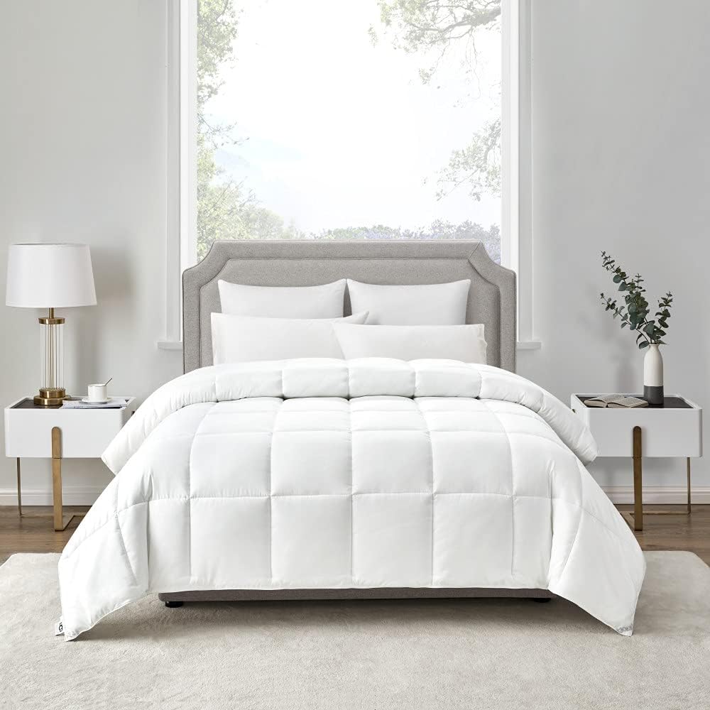 UGG 23743 Aimee King Basic Comforter Machine Washable