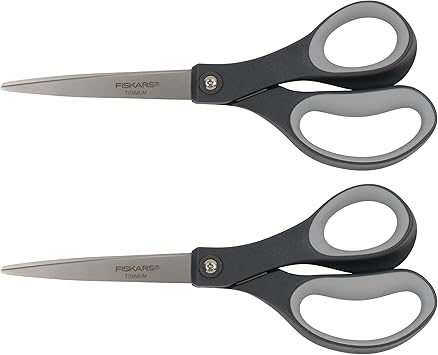 مقص Fiskars 8 Everyday Titanium Comfort Grip، عبوة من قطعتين، مقص منزلي ومكتبي لقص الورق والكرتون والصور والمزيد، رمادي