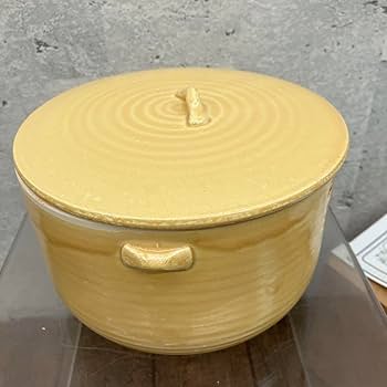 昭和レトロの土鍋の焼き芋鍋です。煙が豚の鼻から出る可愛い焼イモ鍋 焼き芋鍋 ブタさん レトロ 新品 - メルカリ