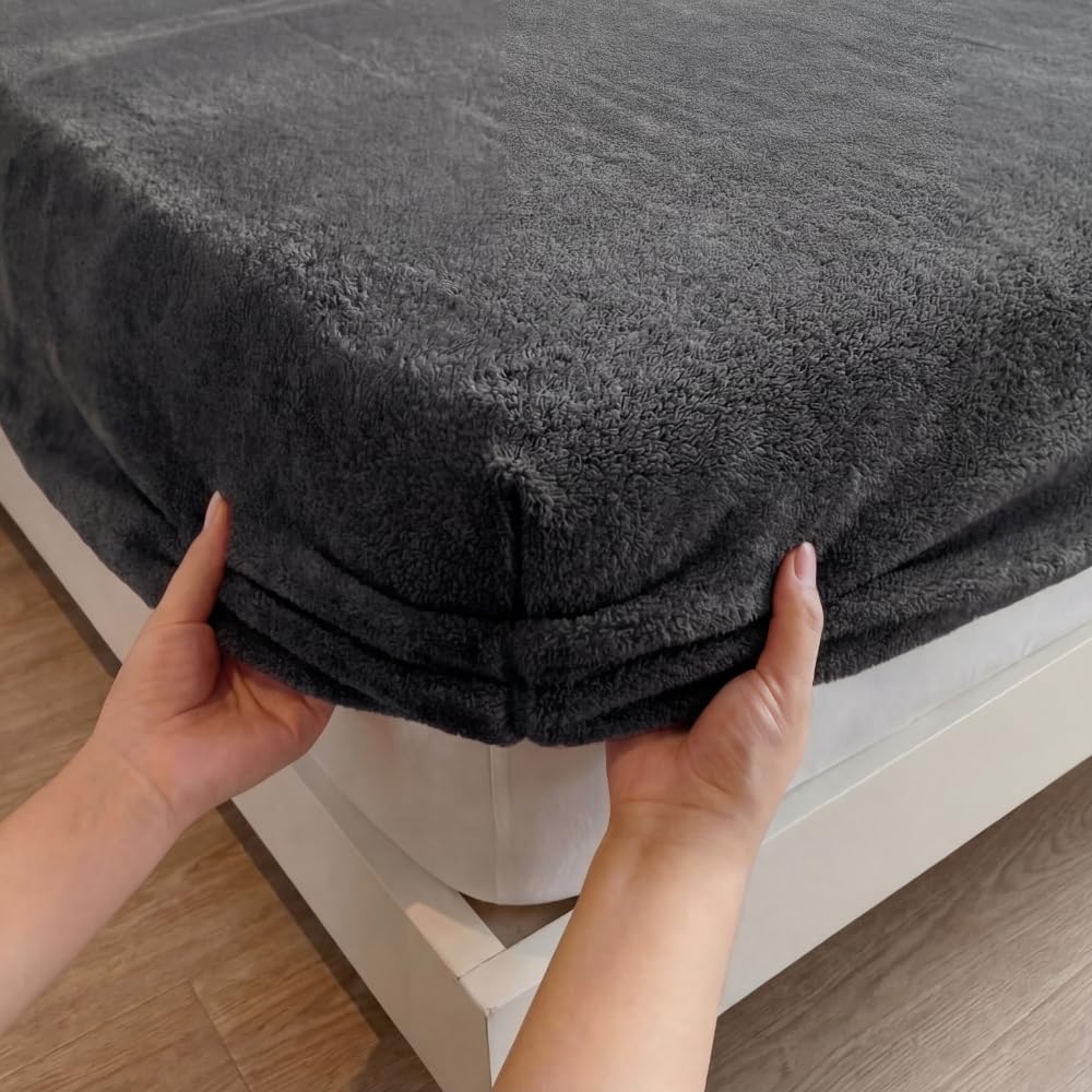 SAIMAZ Teddy Fleece Fitted Bed Sheet – Machine Washable, Extra Deep 35 cm | Soft & Warm Thermal Bedding for Single, Double, King & Super King Sizes (Charcoal, King)