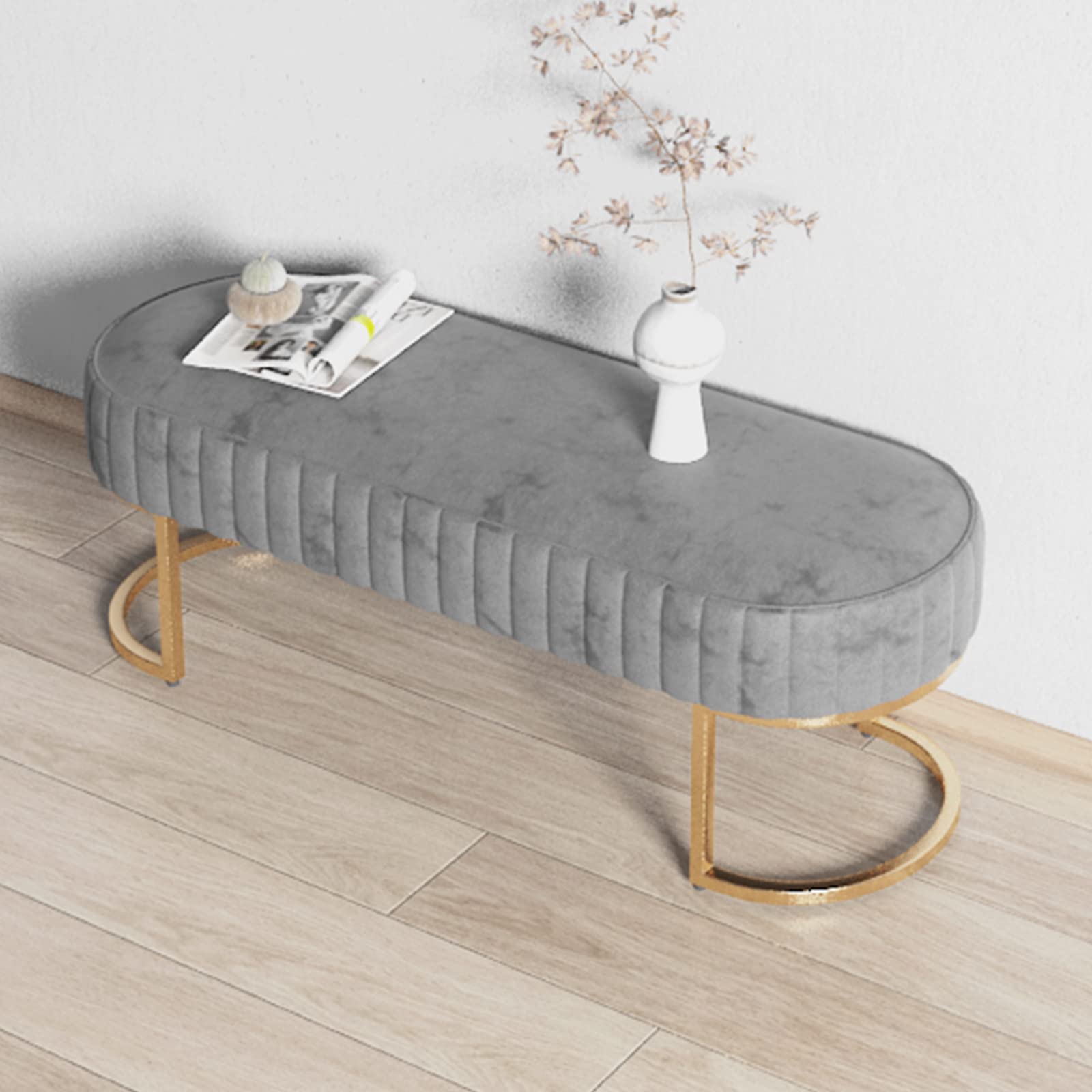 Banc de rangement en velours gris élégant avec assise capitonnée luxe