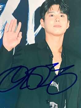 セール中…パク・ボゴム直筆サイン入り超大型写真…Park Bo-gum…② Amazon.co.jp: セール中…パクボゴム直筆サイン入り2Lサイズ写真