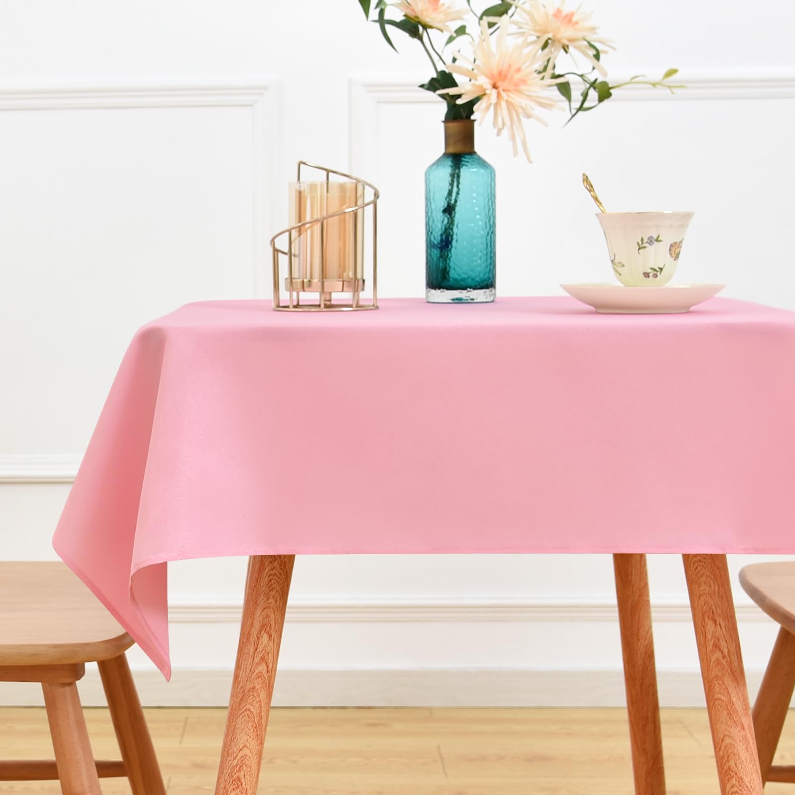 NEWISHER Pink Square Tablecloth - 107x107 cm (42x42 inch) - Heavy Duty Polyester Fabric Tablecloths, Washable Solid Table Cover for Dining, Kitchen, Home Party, Outdoor Indoor Use