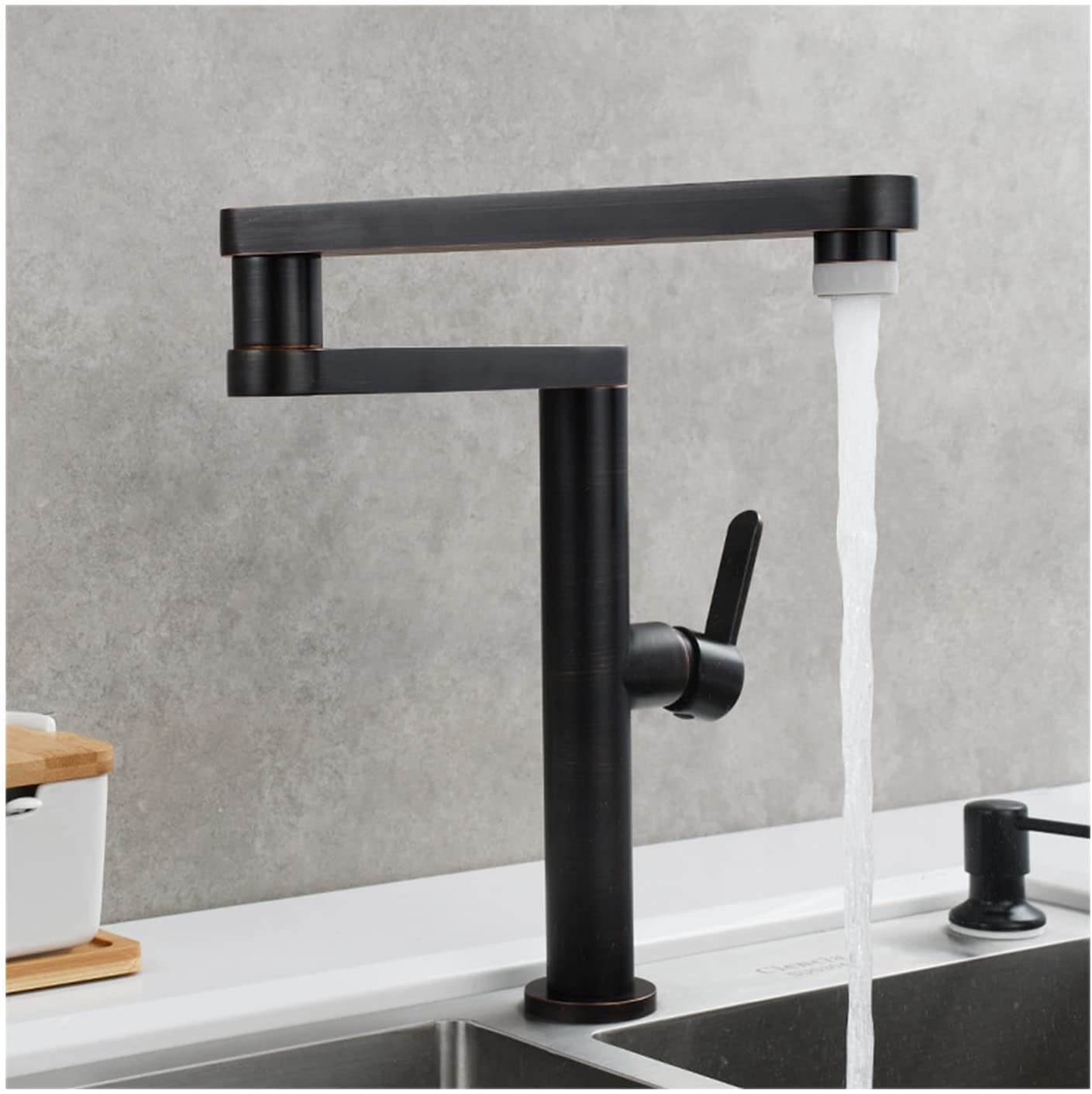 Robinet de cuisine en laiton avec bras pivotants double articulation