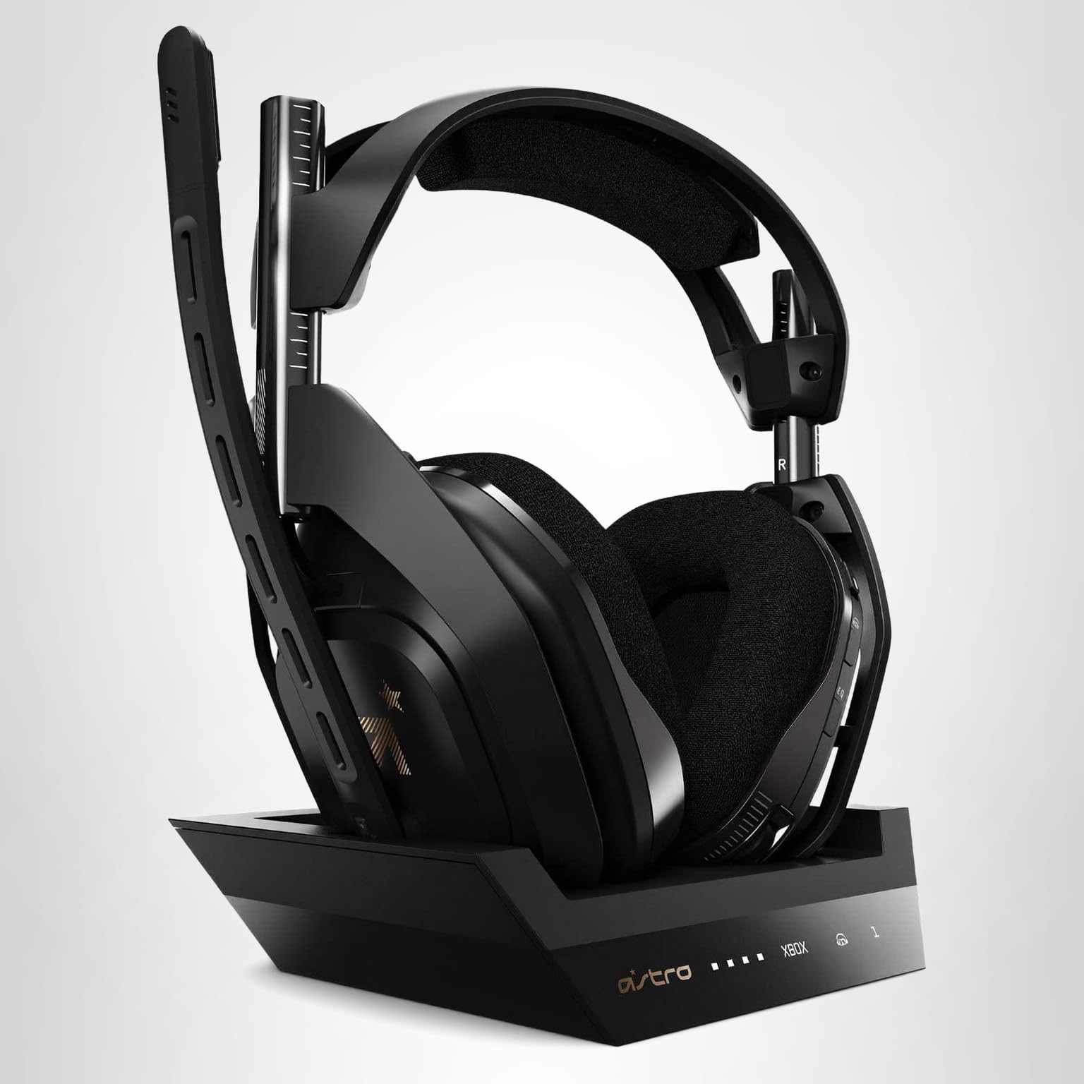 Amazon.com: ASTRO Gaming A50 Wireless Headset + Base Station for