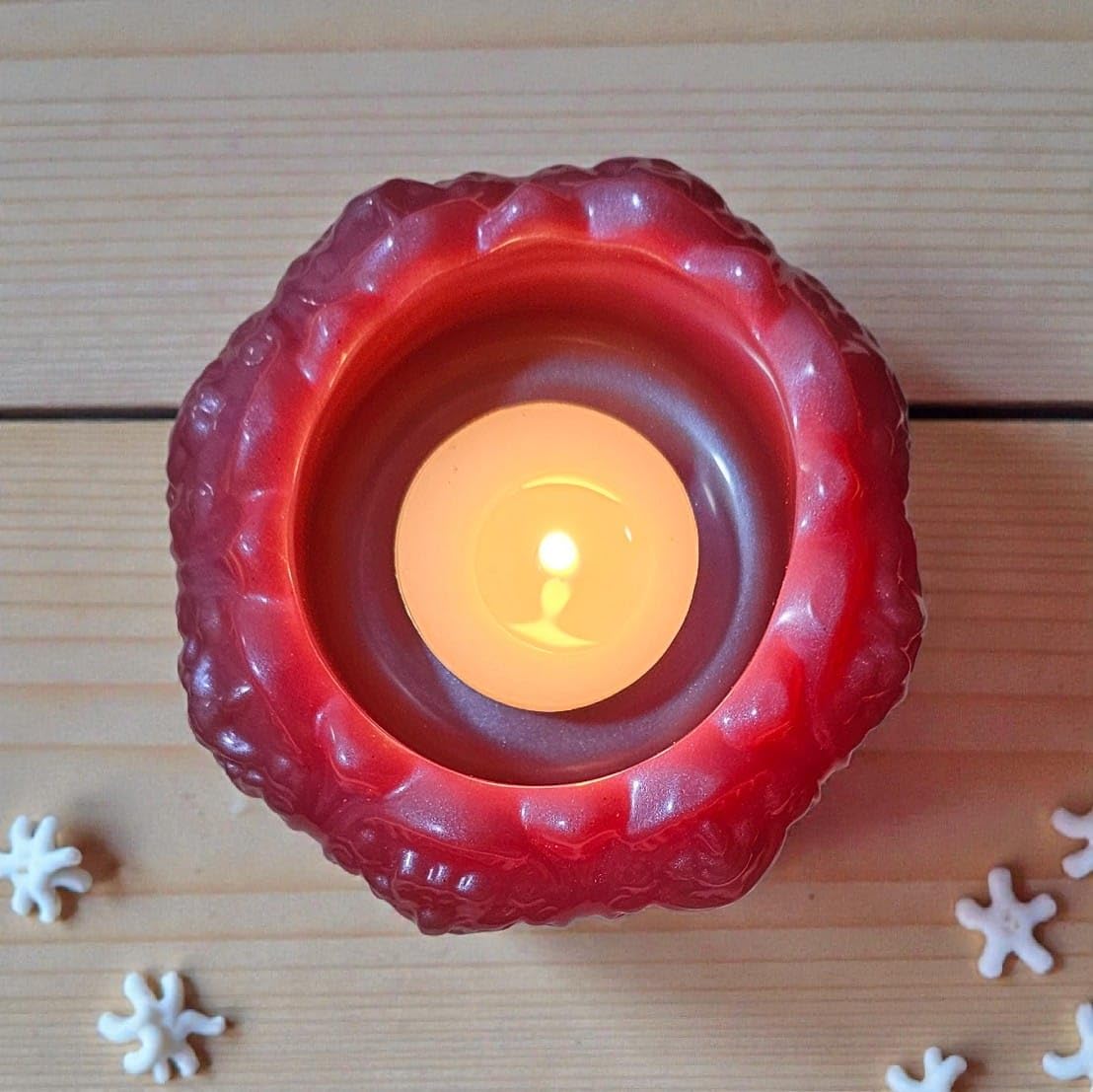 Inventive Art Creation Grand Lotus Tealight Holder, Resin, 7.5 cm x 11 cm, Pedestal Style, Home Decor (Blushed Ruby)