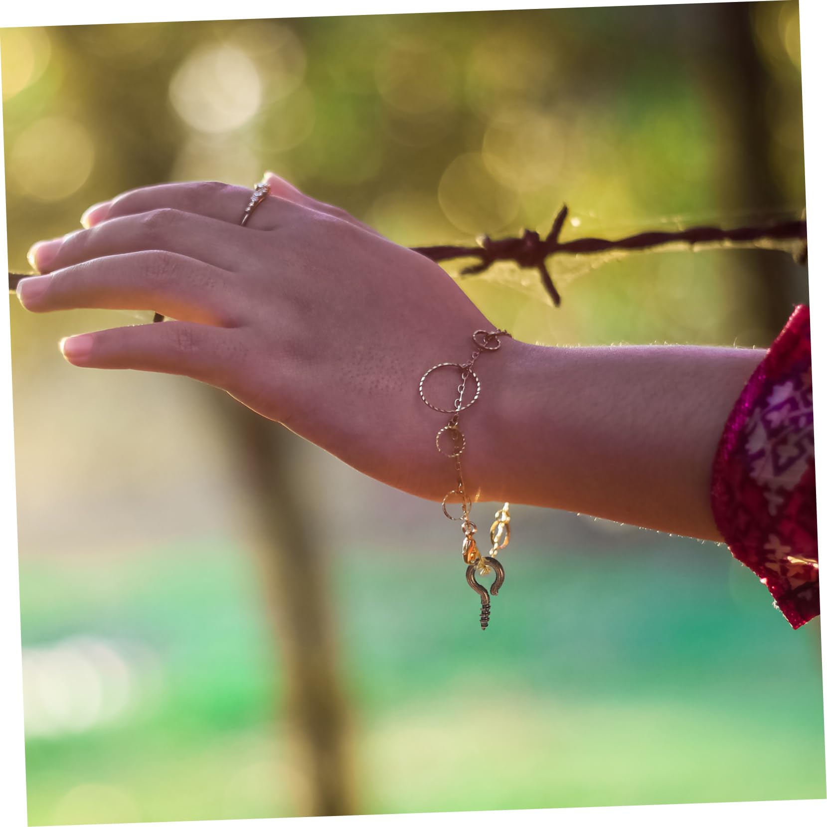 MUCKLILY 10mm Boxed Metal Threaded Screw Eye Mini Jewelry Eye Pin Pendants for DIY Jewelry Making