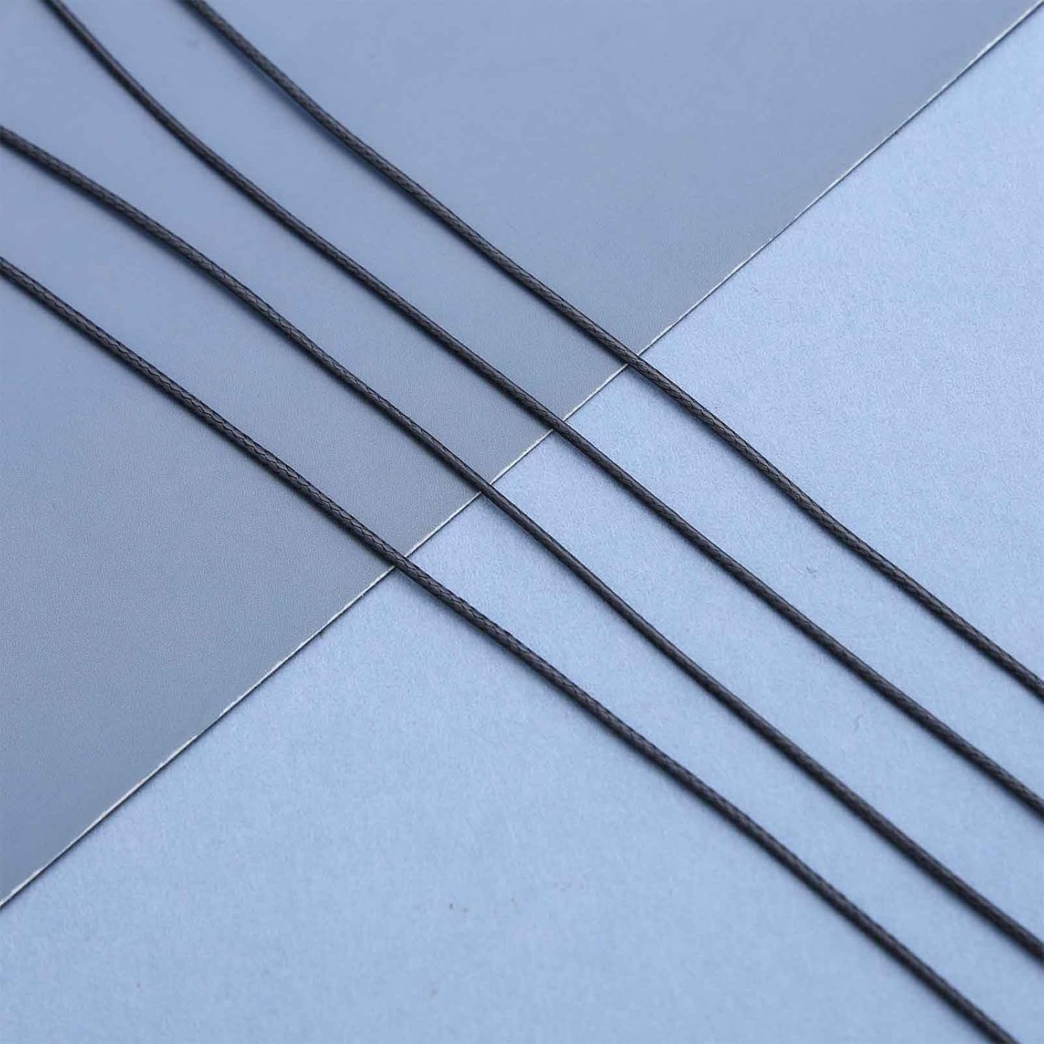 Vintage Layered Circle Choker Necklace Black Leather Collar Necklace Hollow Circle Necklace Circle Leather Necklace Double Circle Chain Necklace Jewelry for Women - Image 7