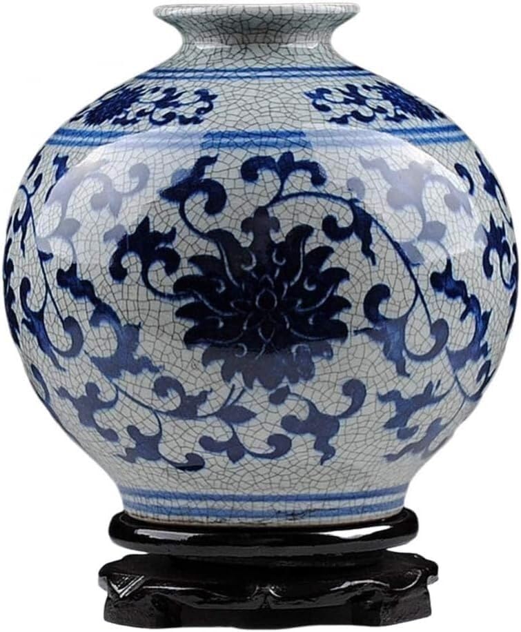 Vase bleu et blanc en céramique pour décorer votre cheminée
