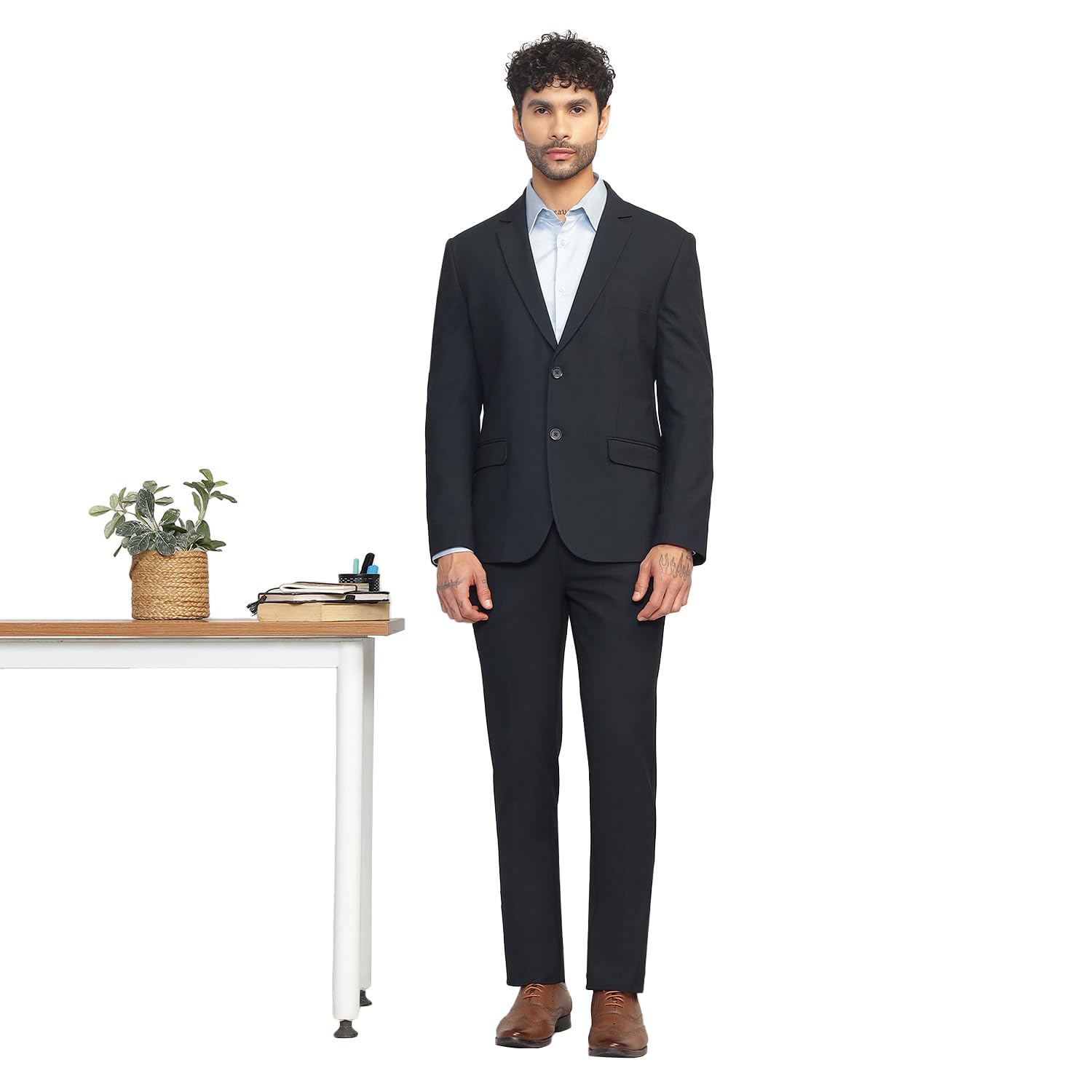 Men Slim-Fit Single-Breasted 2-Piece Stretchable Formal Suit