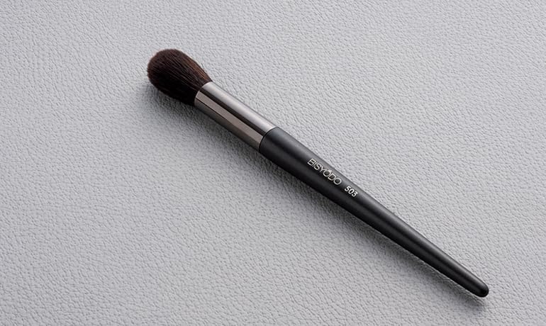 BISYODO SHIORI Series Highlight Brush, Black