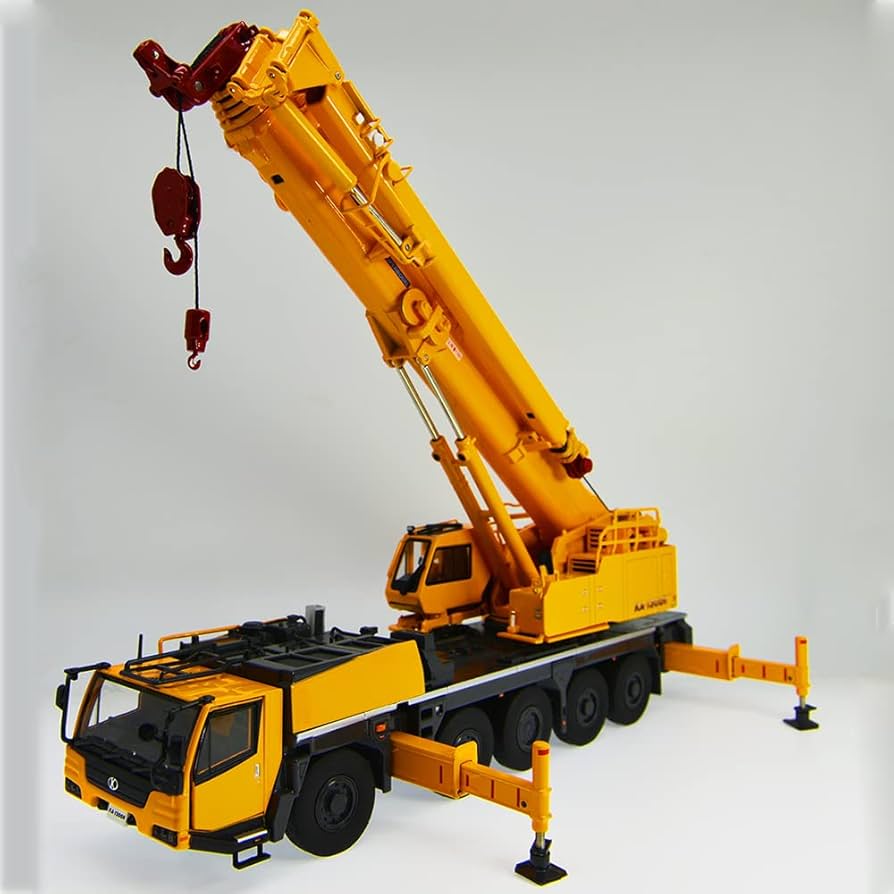 1:50 スケール日本 KATO KA1300 トラッククレーン モデル Amazon.com: 1:50 Japan KATO KA1300 Truck Crane Model Hoist Replica