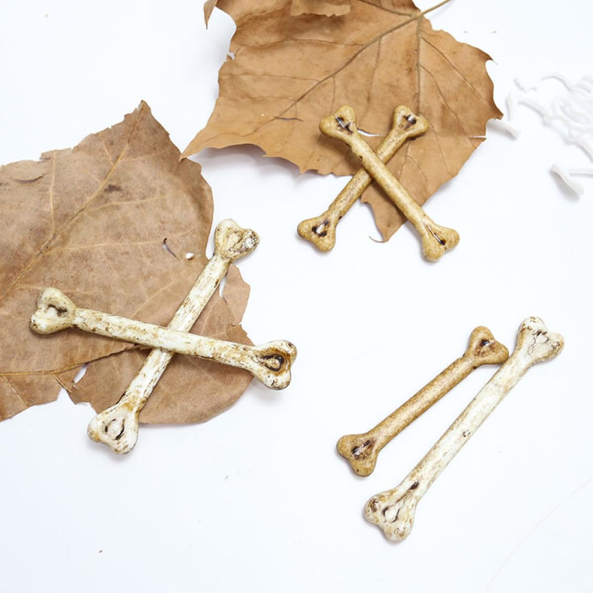 Set di 20 Ossa Finte Halloween in Plastica Aspetto Realistico per Decorazioni per Feste di Halloween e Scenari di Scherzi Divertenti
