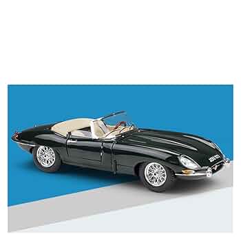 ラジオ　ジャガー　Eタイプ？　ジャンク ラジオ ジャガー Eタイプ？ ジャンク の通販 by Pinky&George