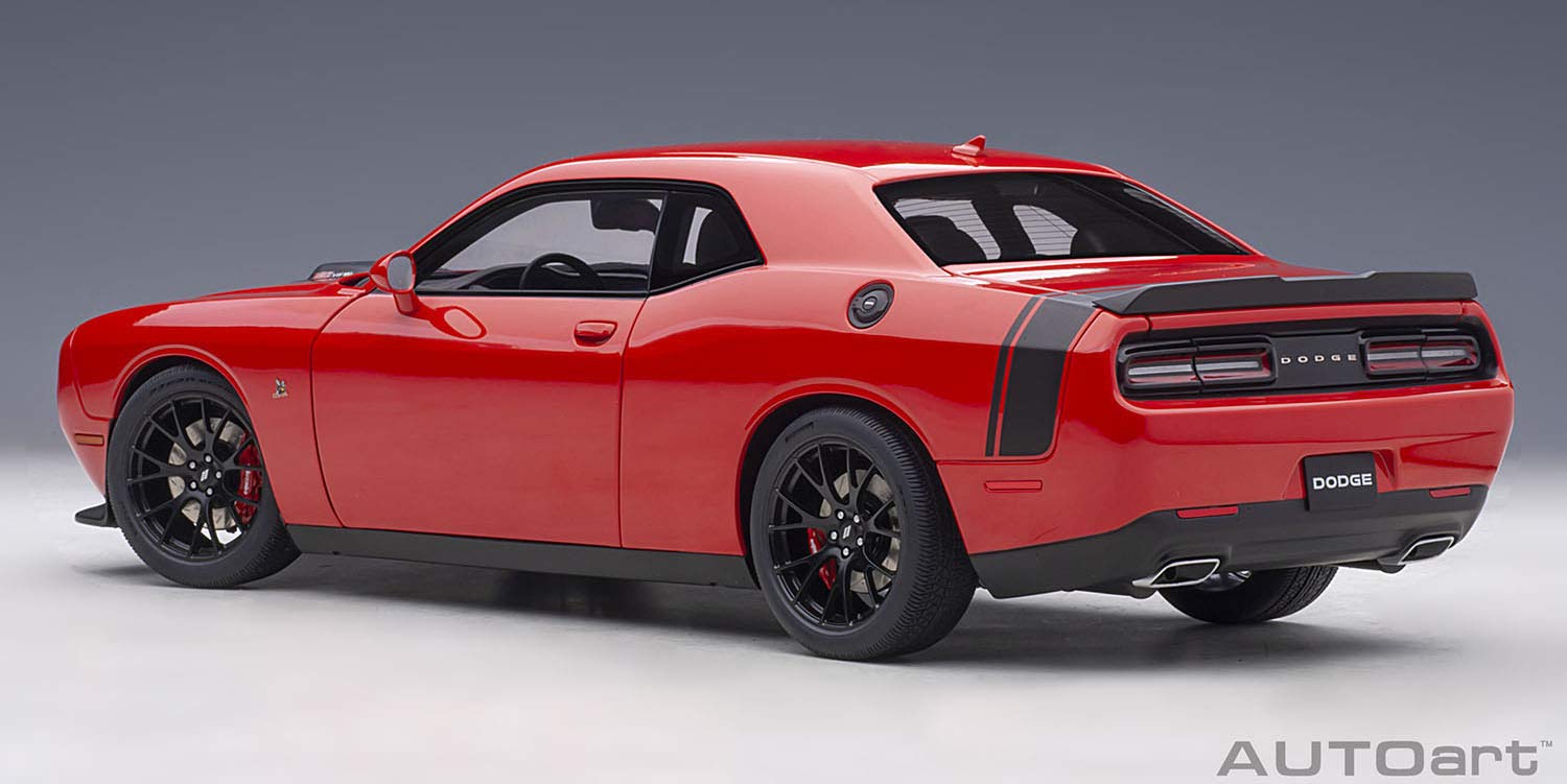 Amazon | AUTOart 1/18 ダッジ チャレンジャー 392 HEMI スキャット