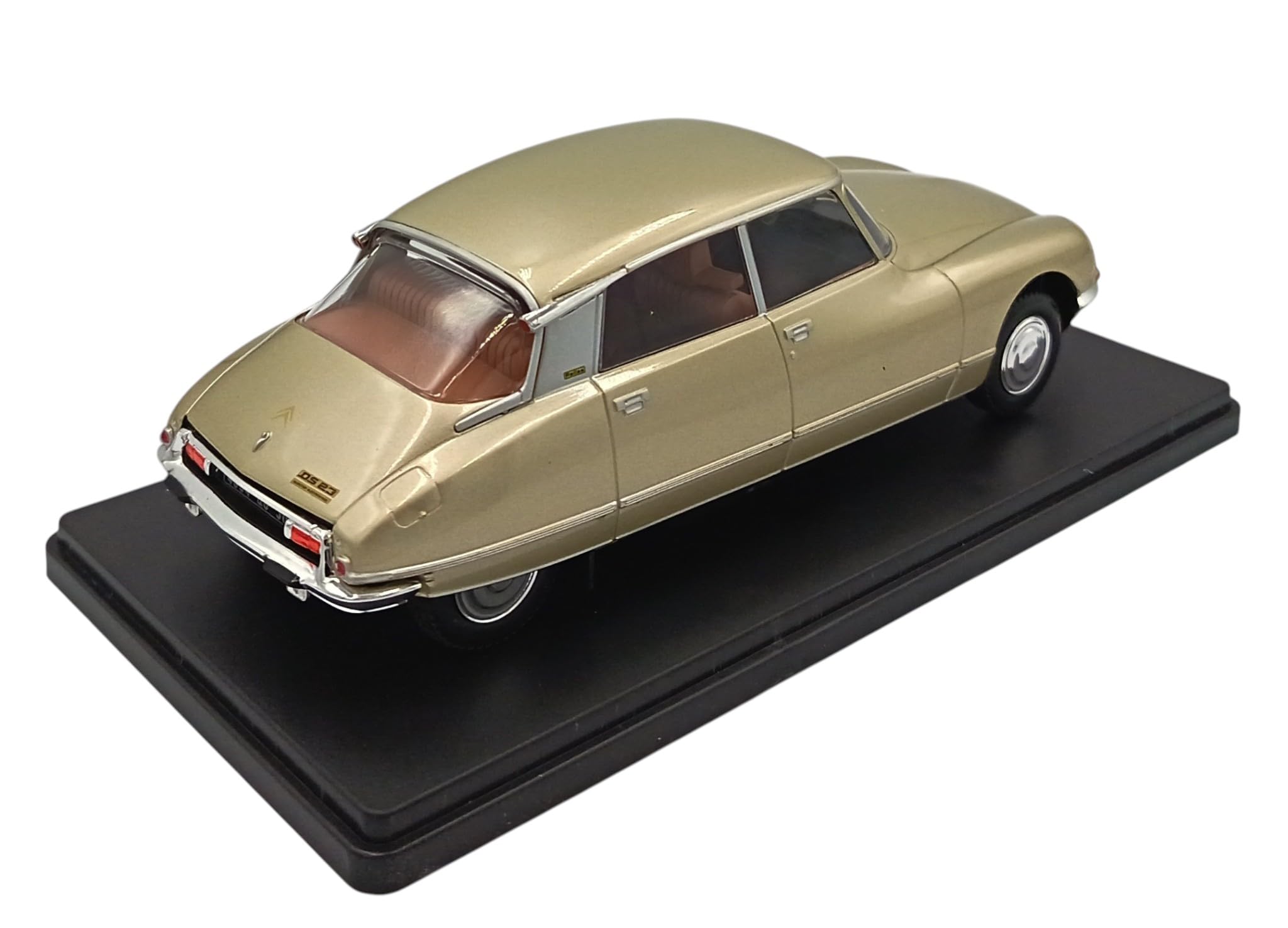 OPO 10 Voiture Miniature de Collection 1/24 Compatible avec CITROËN DS23 Pallas (1973) - VC059