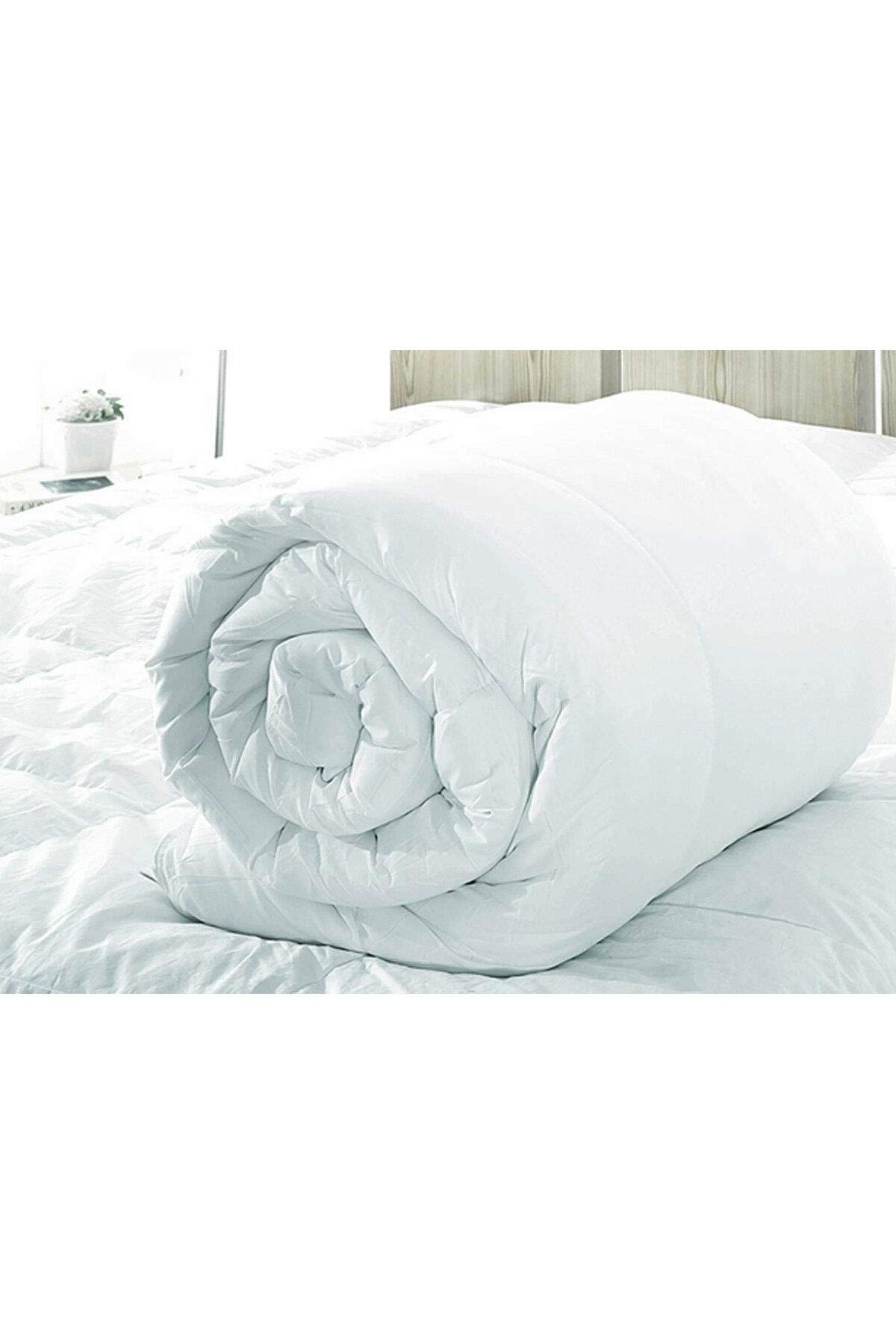 Taç Çift Kişilik Microfiber Yorgan, 195x215