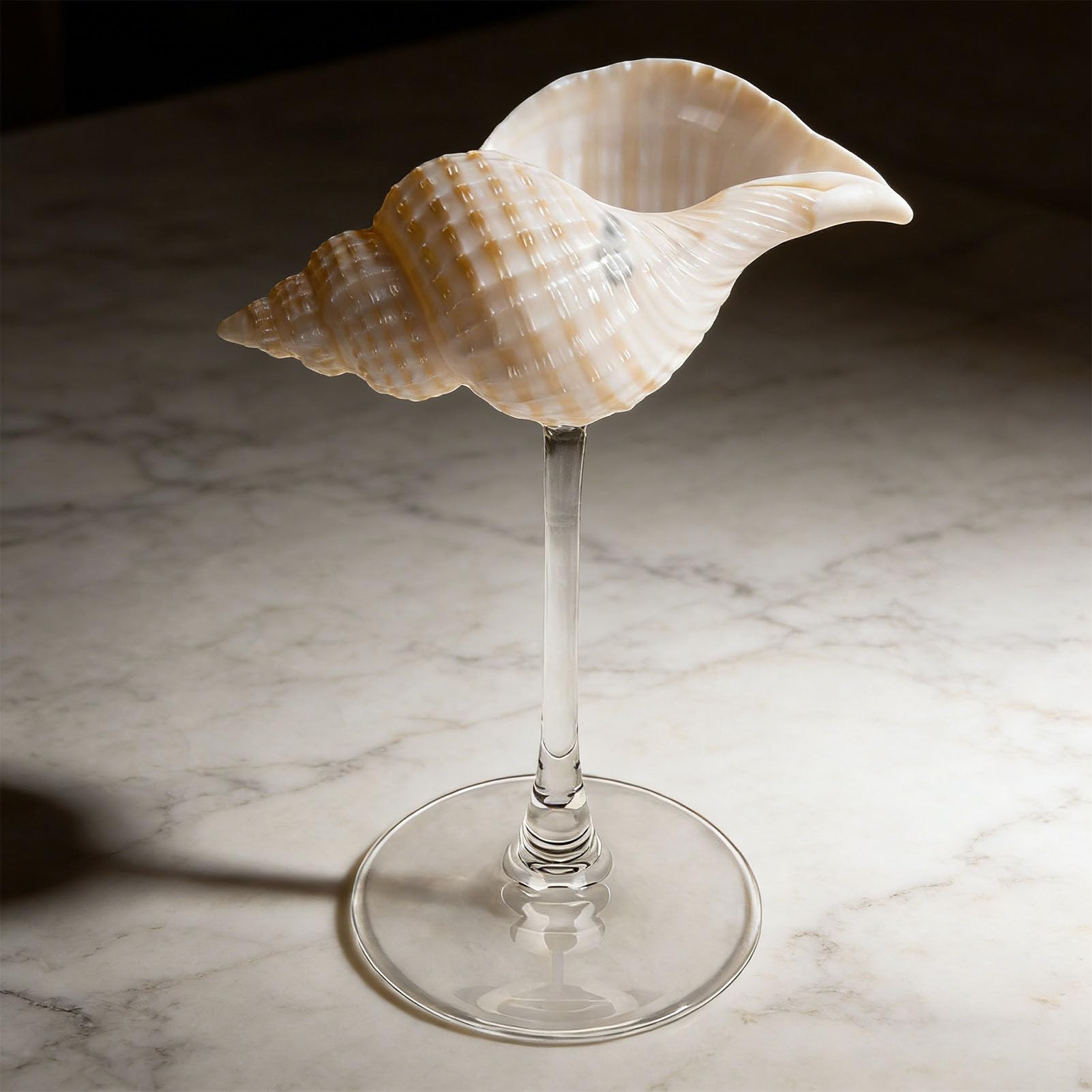Fockety Verre à Vin en Coquillage, élégant, Unique et Créatif, pour Boissons à Cocktail, Verre à Pied en Coquille de Conque, Verres à Cocktail, Verres à Pied pour la Saint-Valentin, un (Style 3)