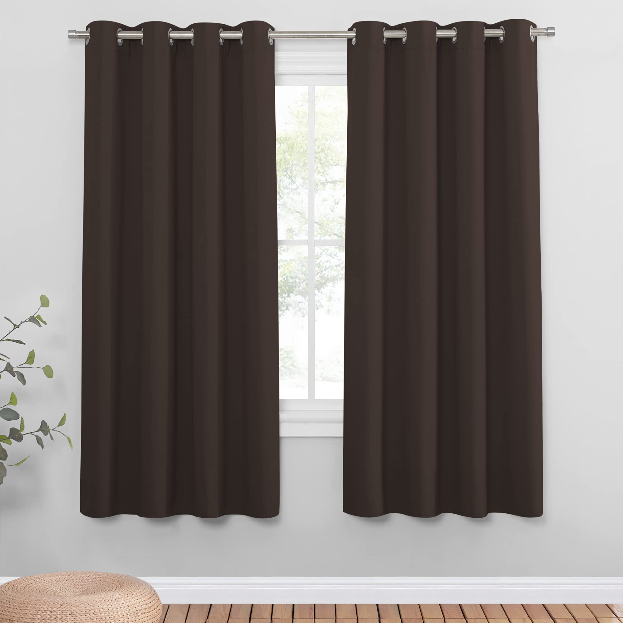 PONY DANCE Tende Oscuranti per Interni Tenda Termica con Occhielli Cameretta Bambini Decorazione Curtains per Salotto Eleganti 2 Pezzi L 140 x A 175 cm, Marrone